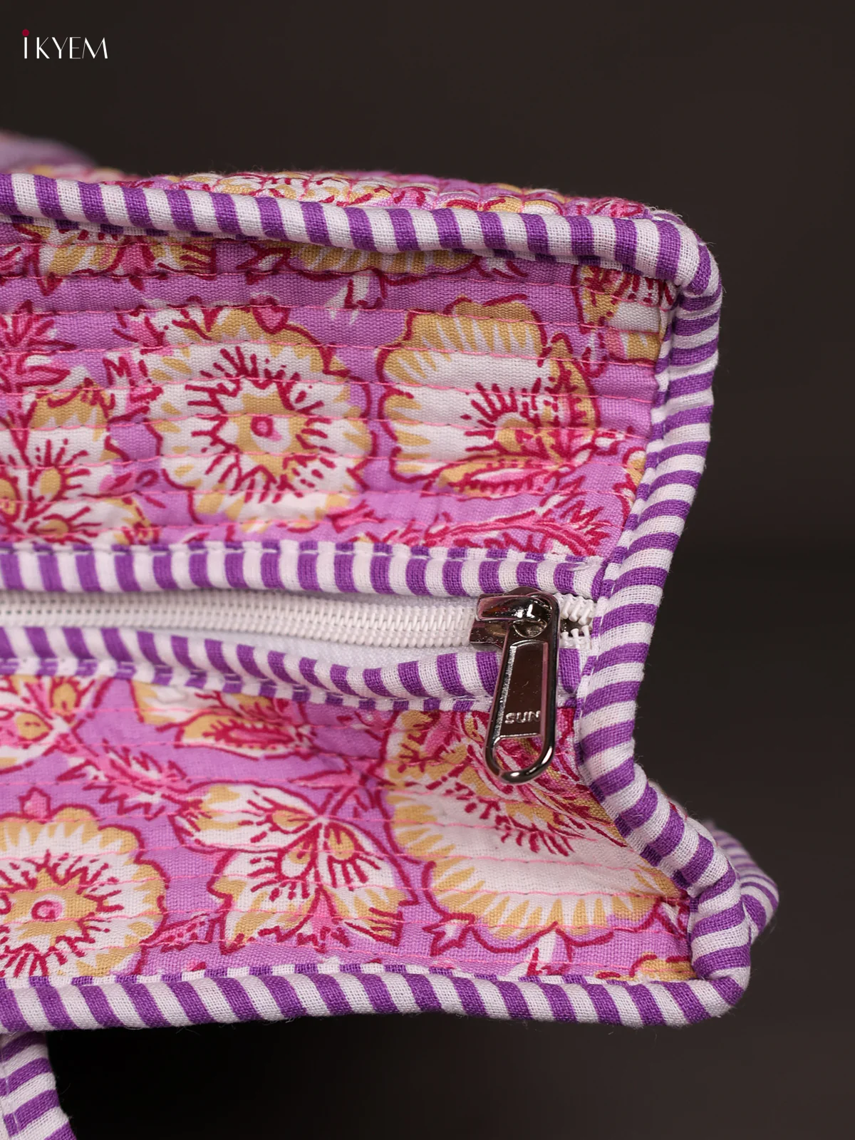 Flower Printed Hand Bag- Baby Pink-KEE16055 - Image 4