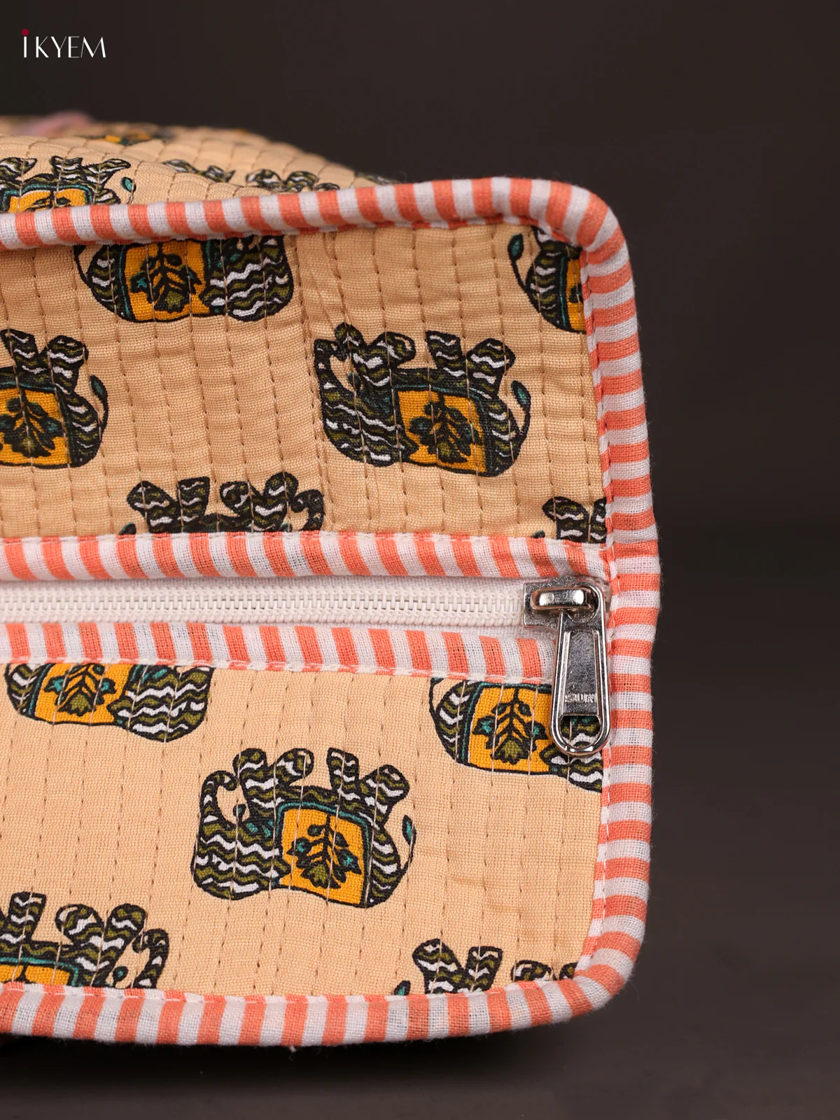 Elephant Printed Hand Bag- Peach-KEE16056 - Image 4