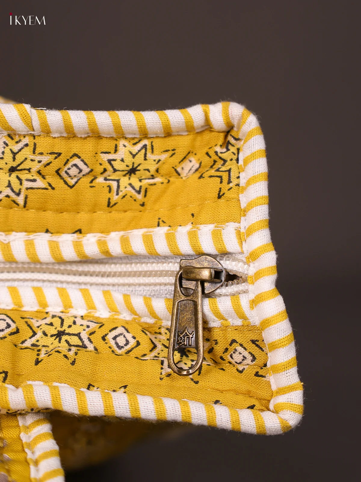 Printed Hand bag Yellow-KEE16062 - Image 3