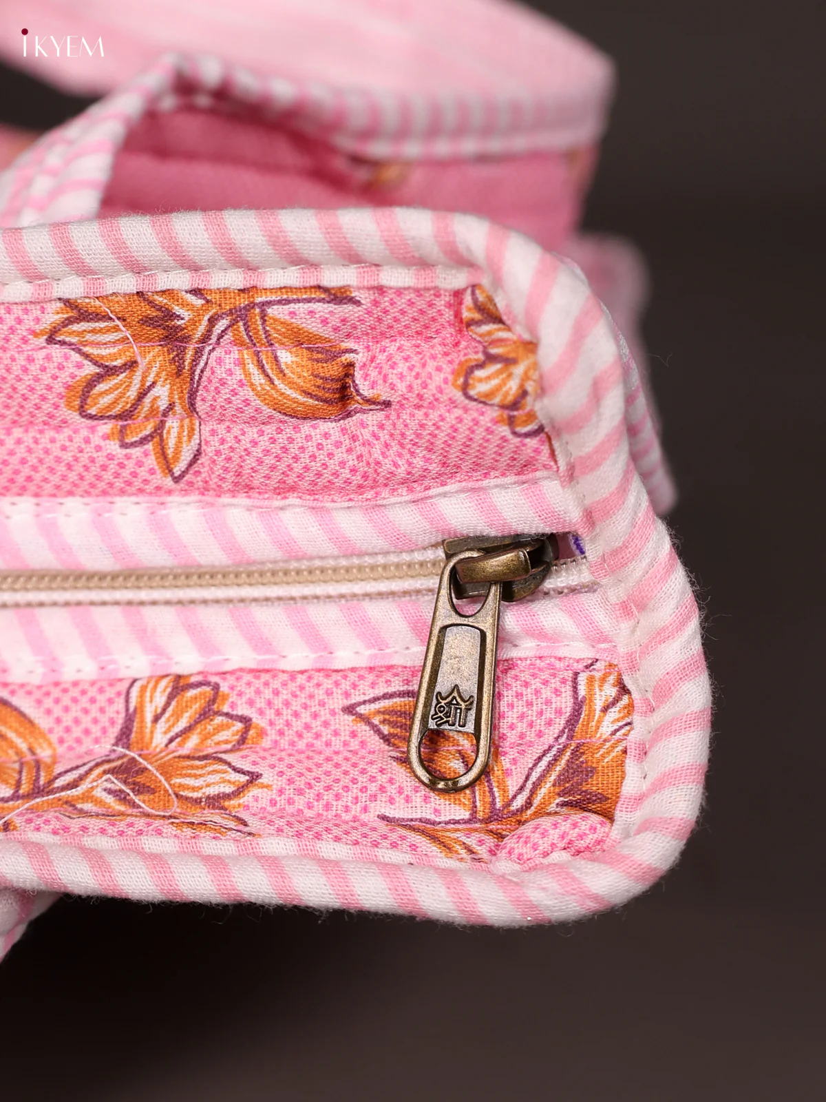 Printed Hand Bag- Baby Pink-KEE16063 - Image 3