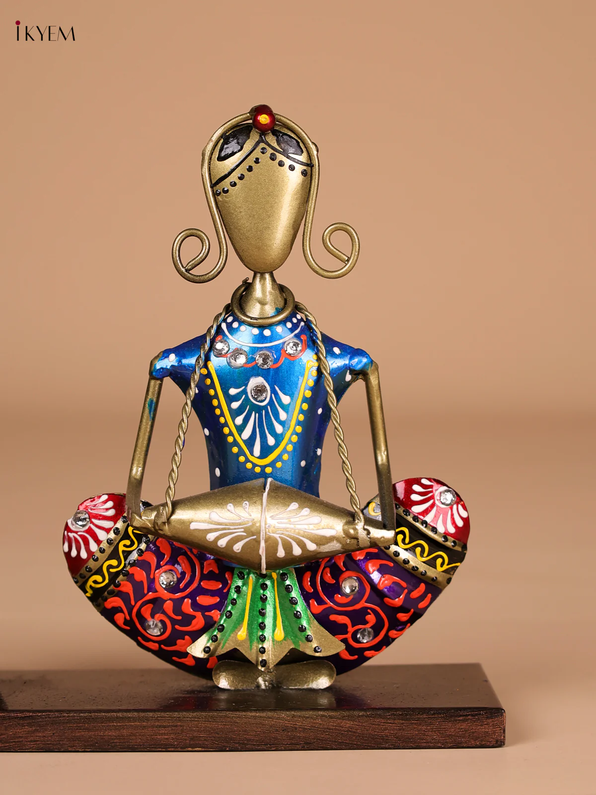 Metal Musician With Pen Stand-KEE28009 - Image 3