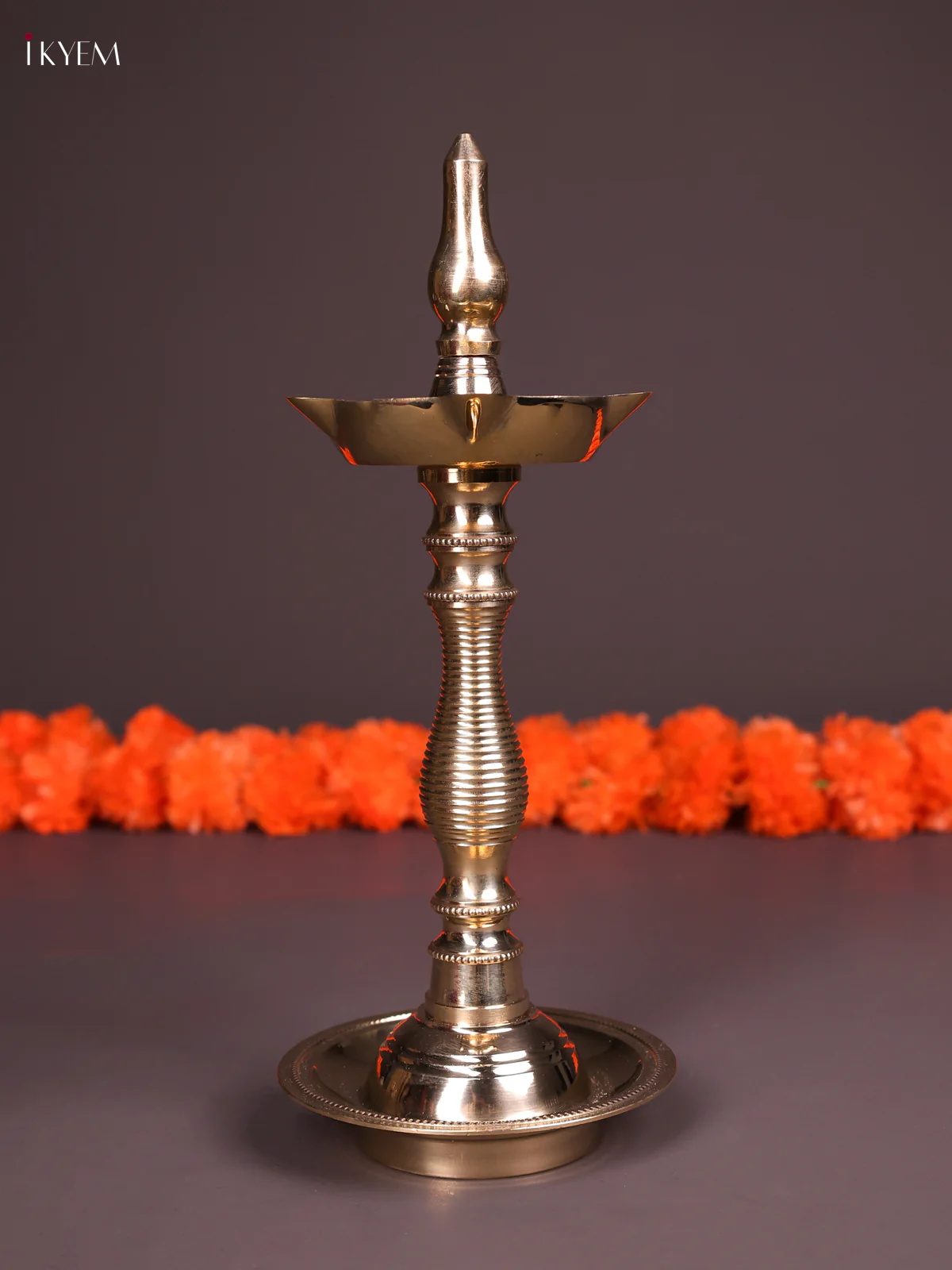 Brass 5 face Kuthu Vilaku 9.5 Inch-KEF10065 - Image 4
