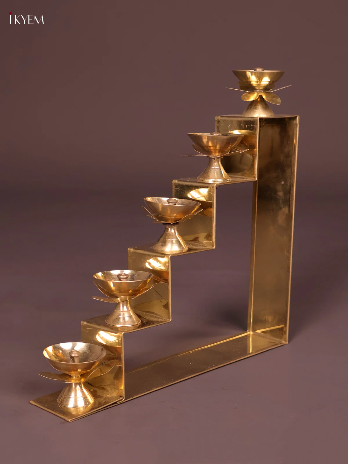 Brass 5 Step Nandha Deep 8inch-KEF10093 - Image 2