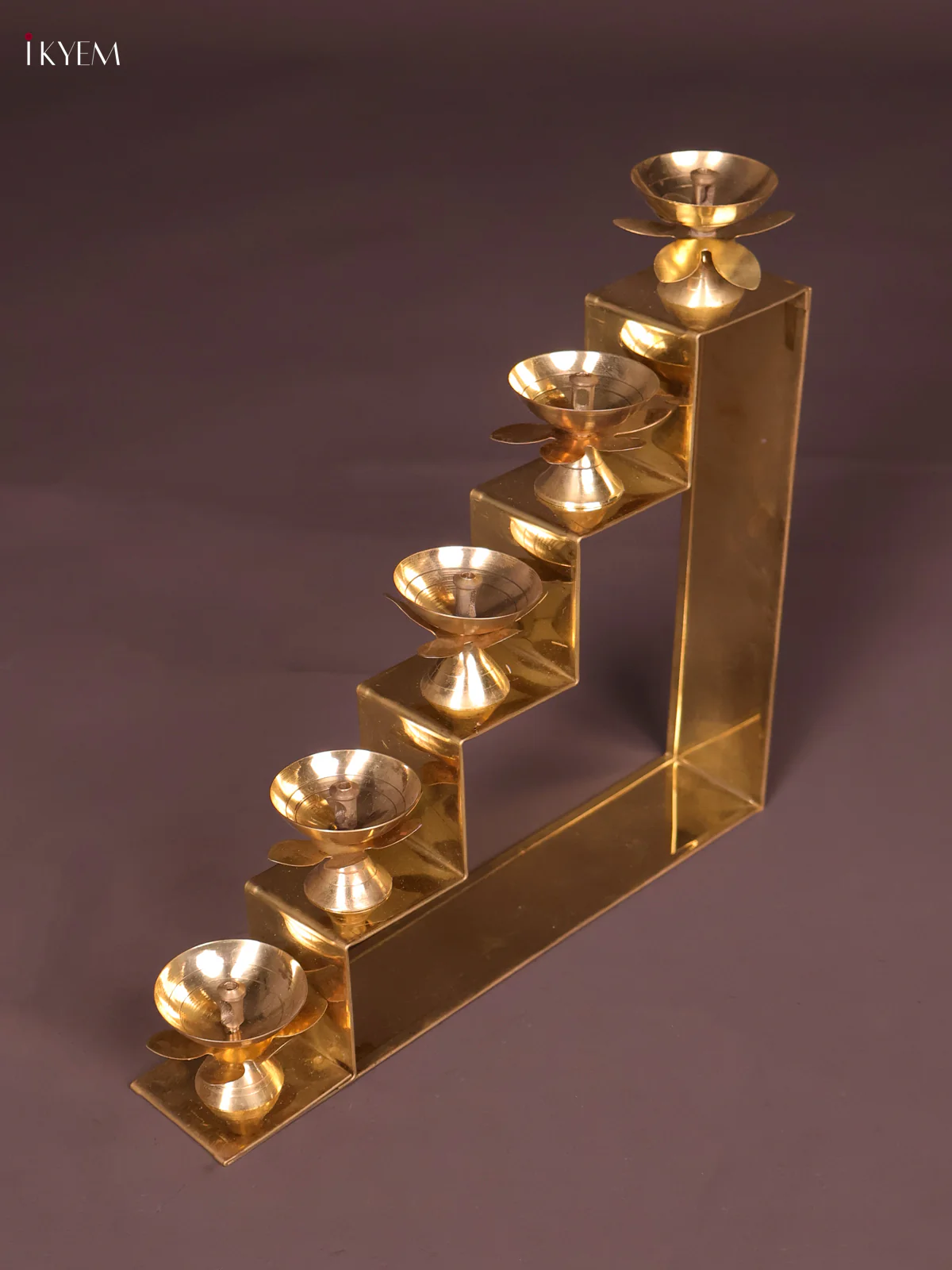 Brass 5 Step Nandha Deep 8inch-KEF10093 - Image 3