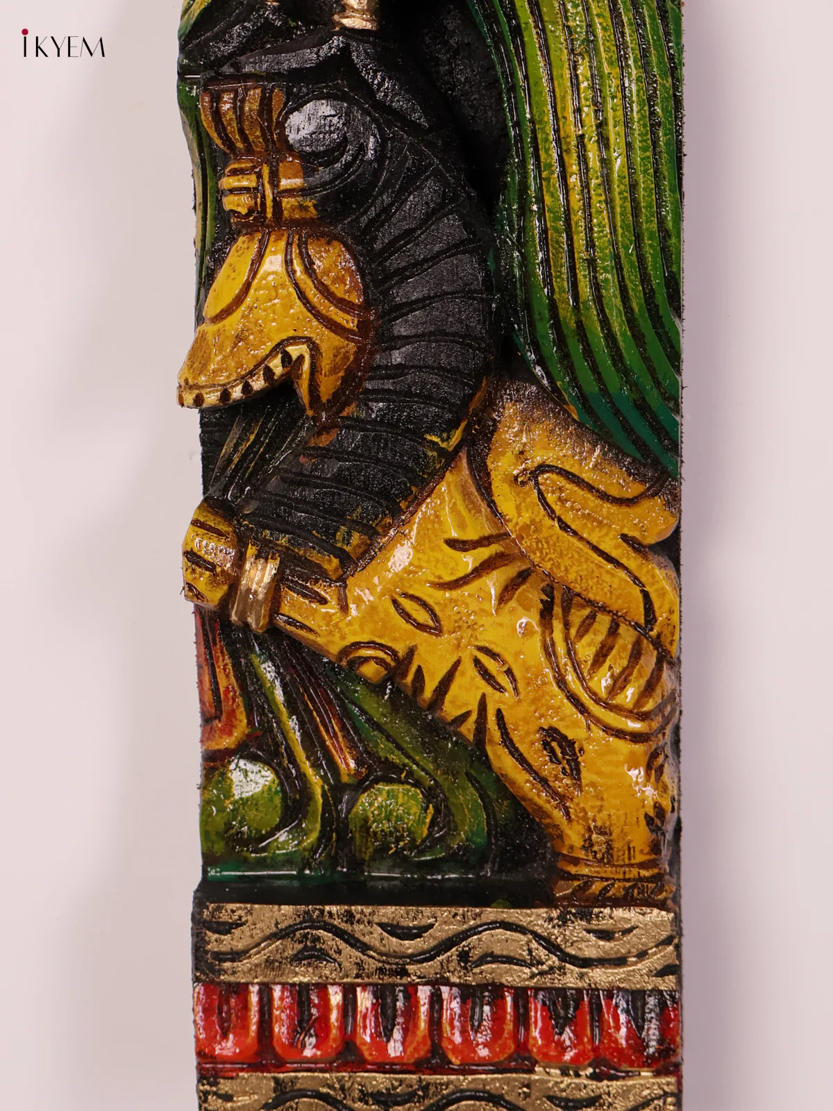 Wooden Hand Carved Painted Parrot with Yali Verticles Set (24x4)-KEF20050 - Image 3