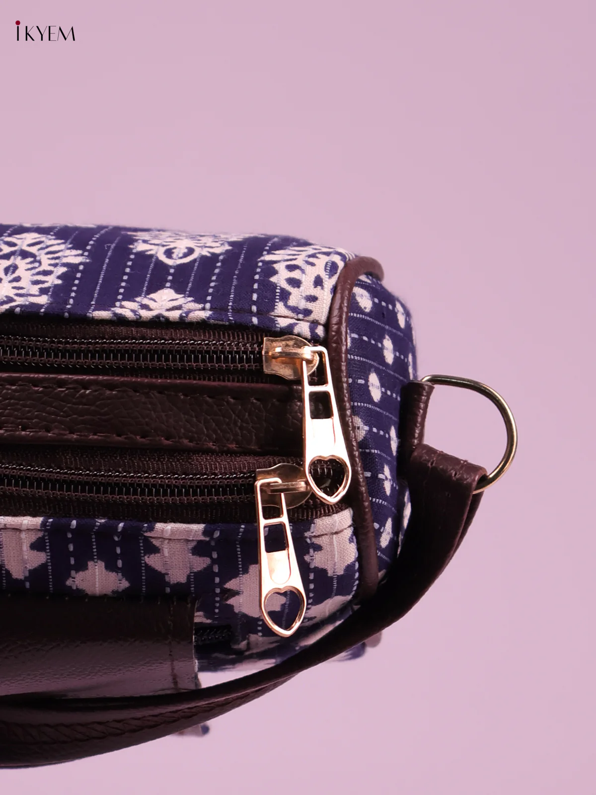 Printed Sling Bag -White&Blue-KEG02028 - Image 3