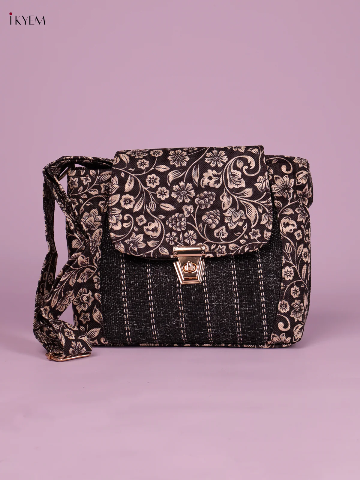 Printed Sling Bag -Black-KEG02123