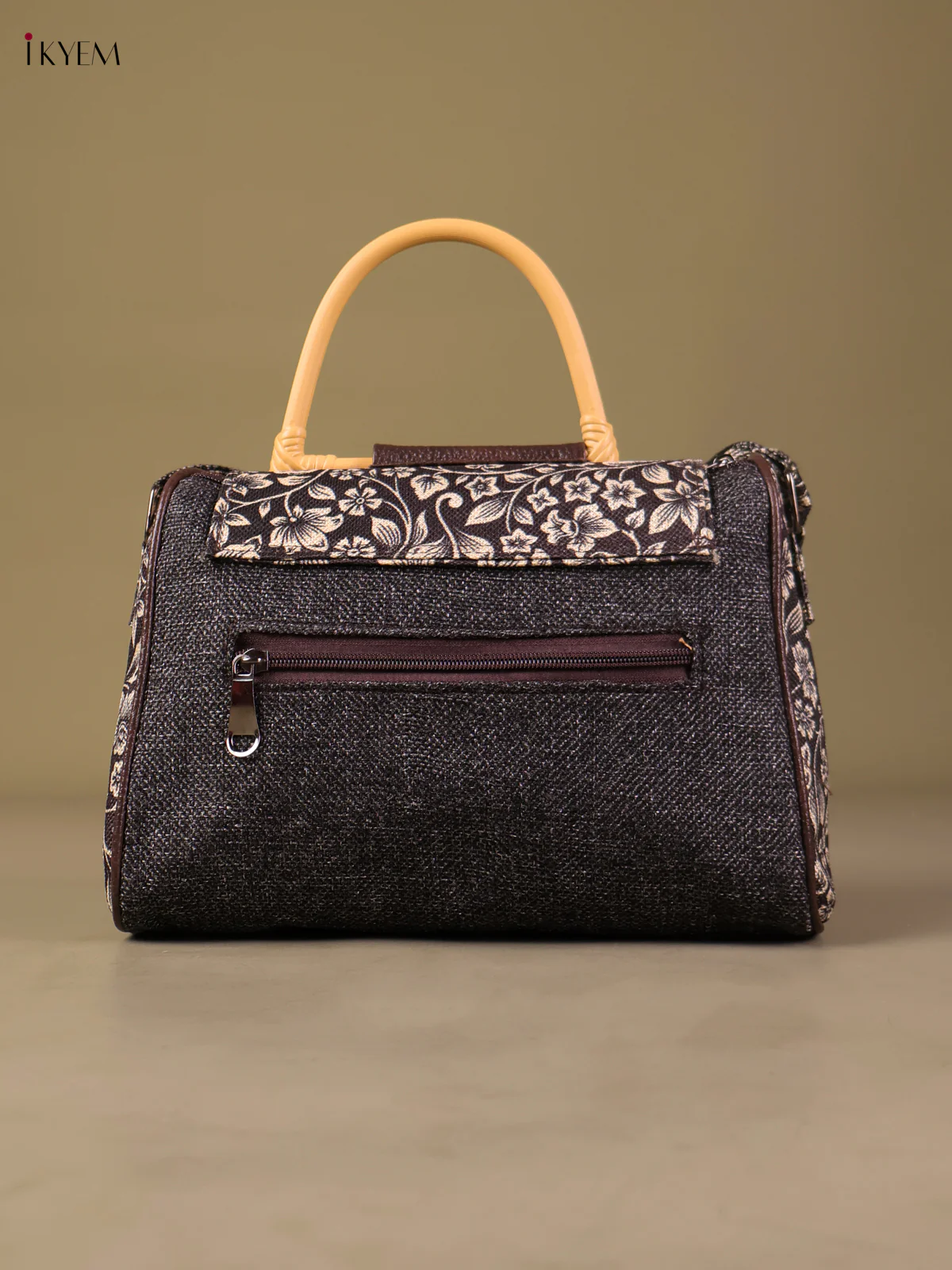 Printed Sling Bag -Balck & Cream-KEG04097 - Image 2