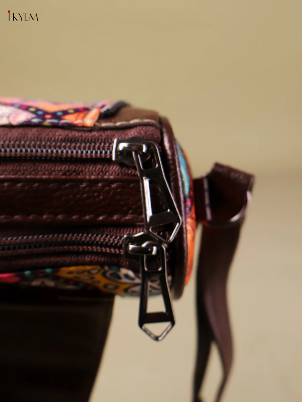 Printed Sling Bag -Multi Color-KEG04131 - Image 3