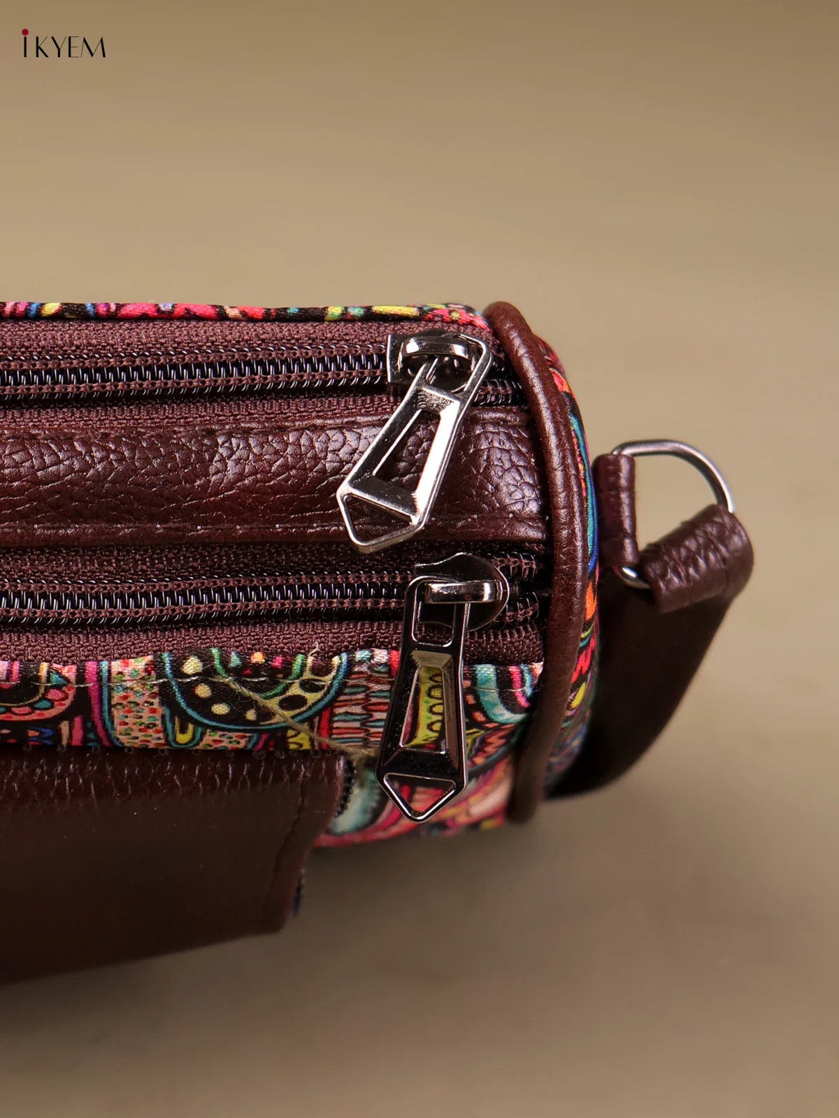 Printed Sling Bag -Multi Color-KEG04135 - Image 3
