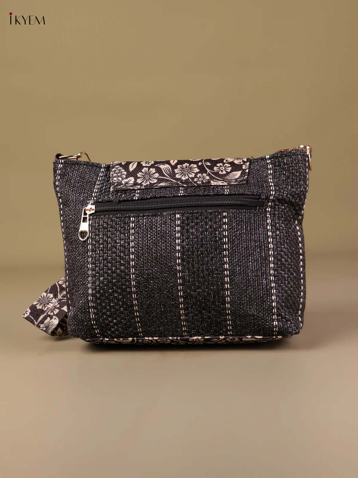 Printed Sling Bag- Black&Cream-KEG04161 - Image 2