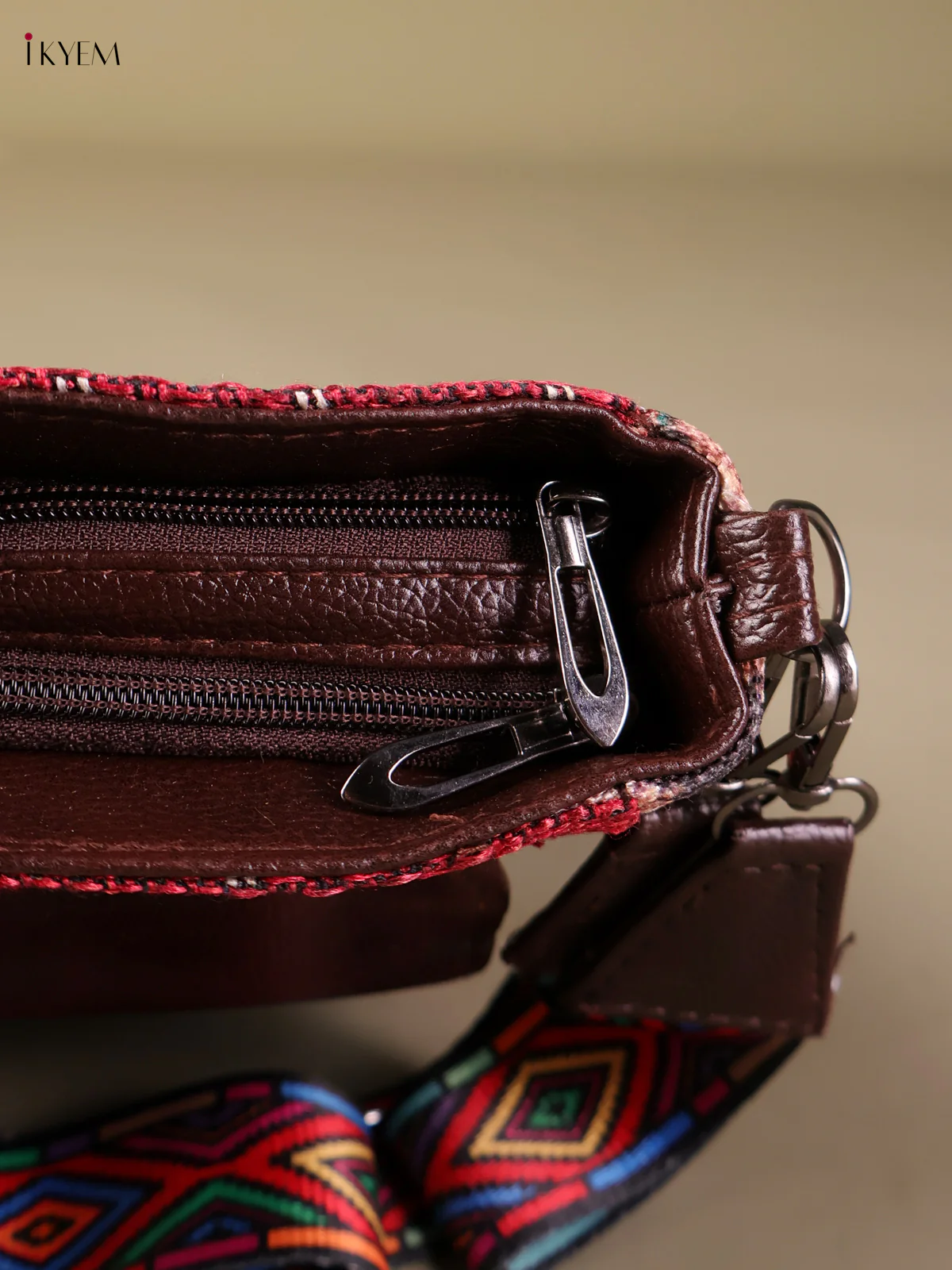 Printed Sling Bag -Pink-KEG04168 - Image 3