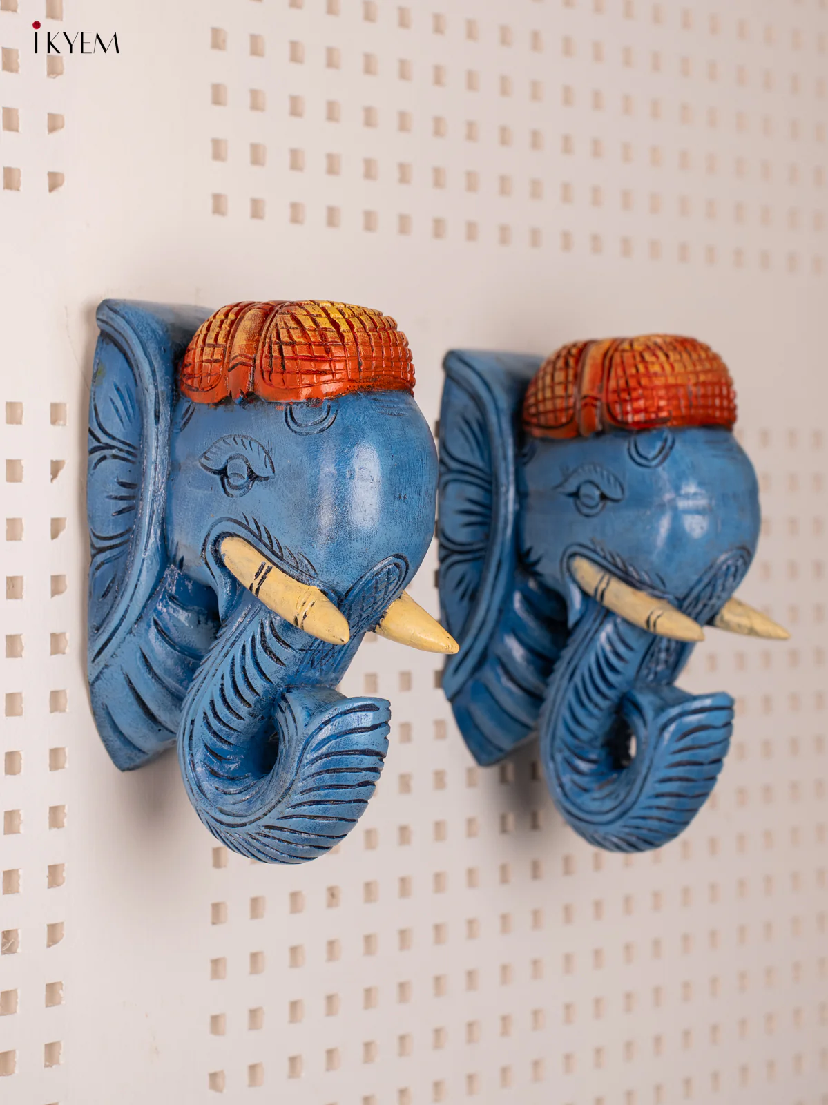 Wooden Hand Painted Carved Elephant Head - Wall Bracket - set of 2 - Blue - KF03154