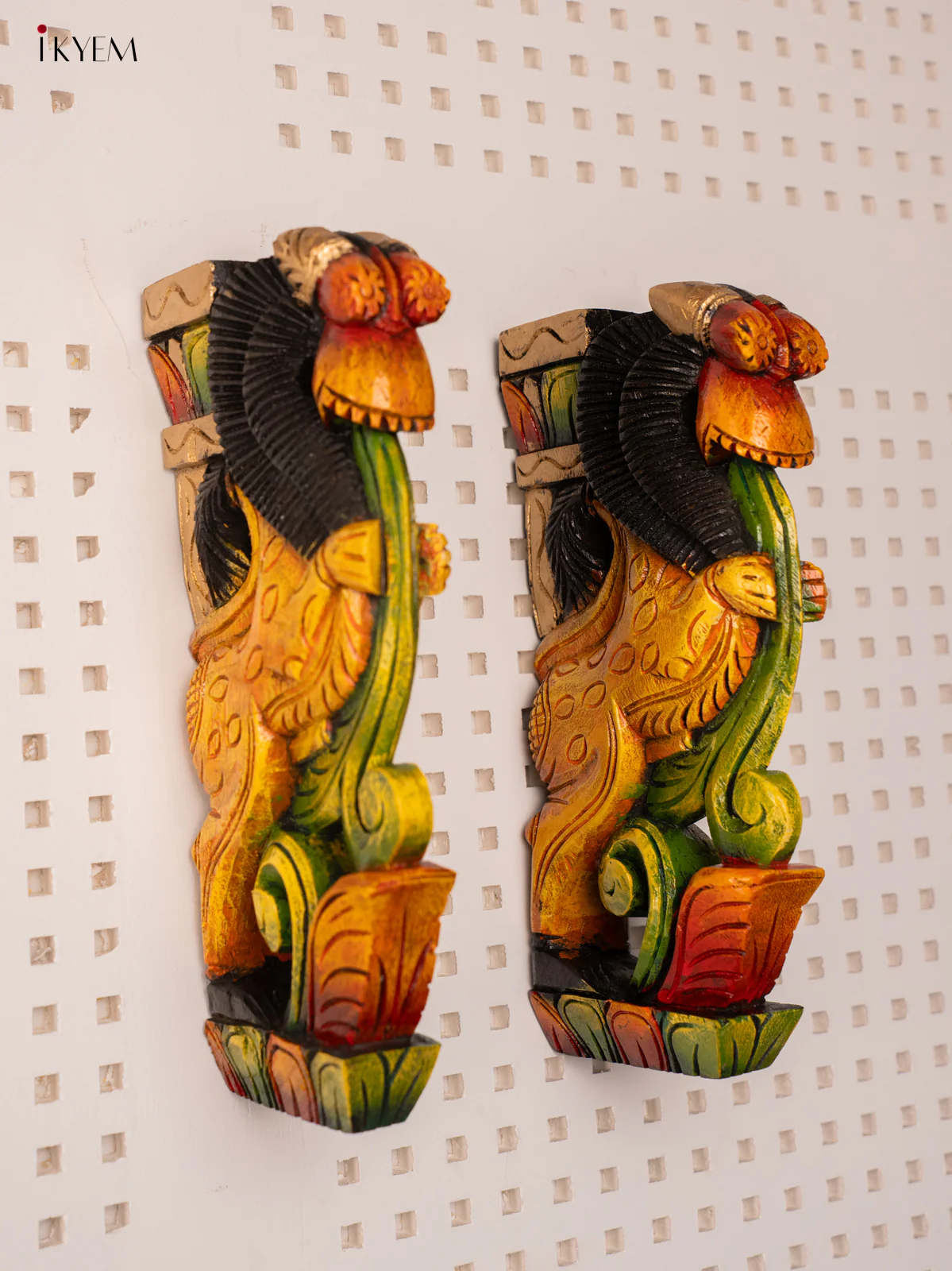 Wooden Hand Painted Carved Yali - Wall Bracket - Set of 2 - KF03156 - Image 3