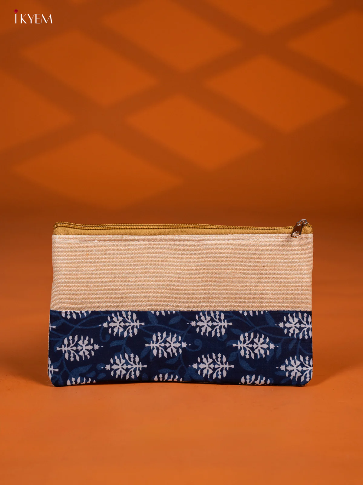 Printed Small Pouch - KF04111