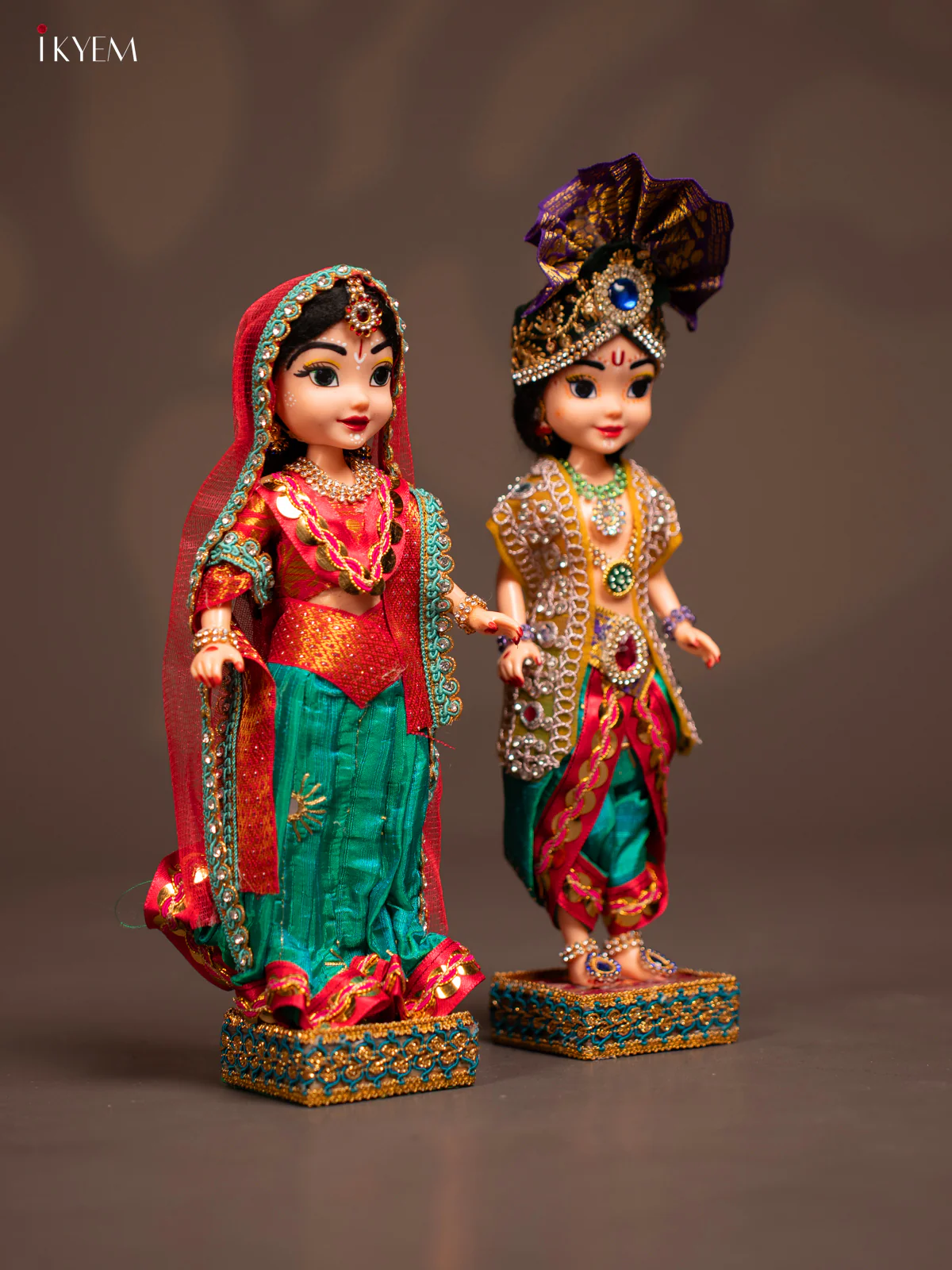 Radhe Krishna Couple - Golu Display Doll - Green & Pink - KF04130 - Image 2