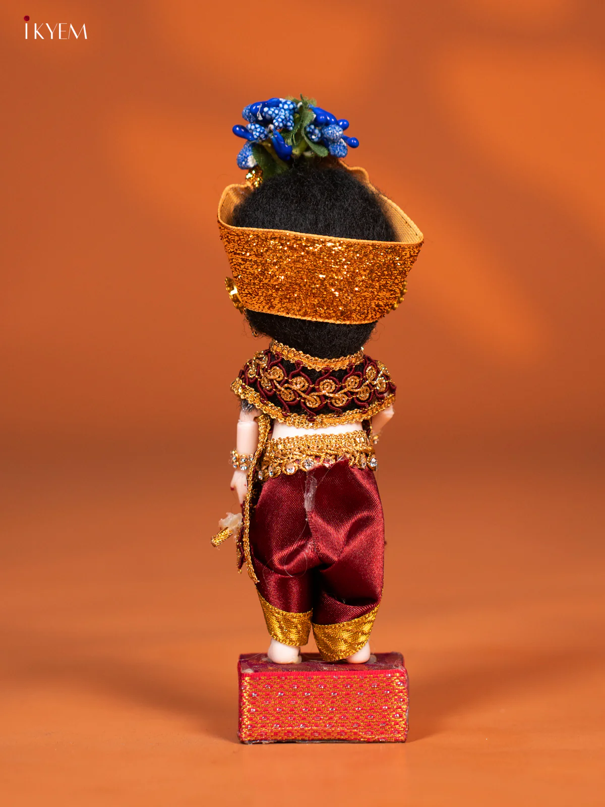 Baby Krishna with Flute - Golu Display Doll - Maroon & Gold - KF04152 - Image 4