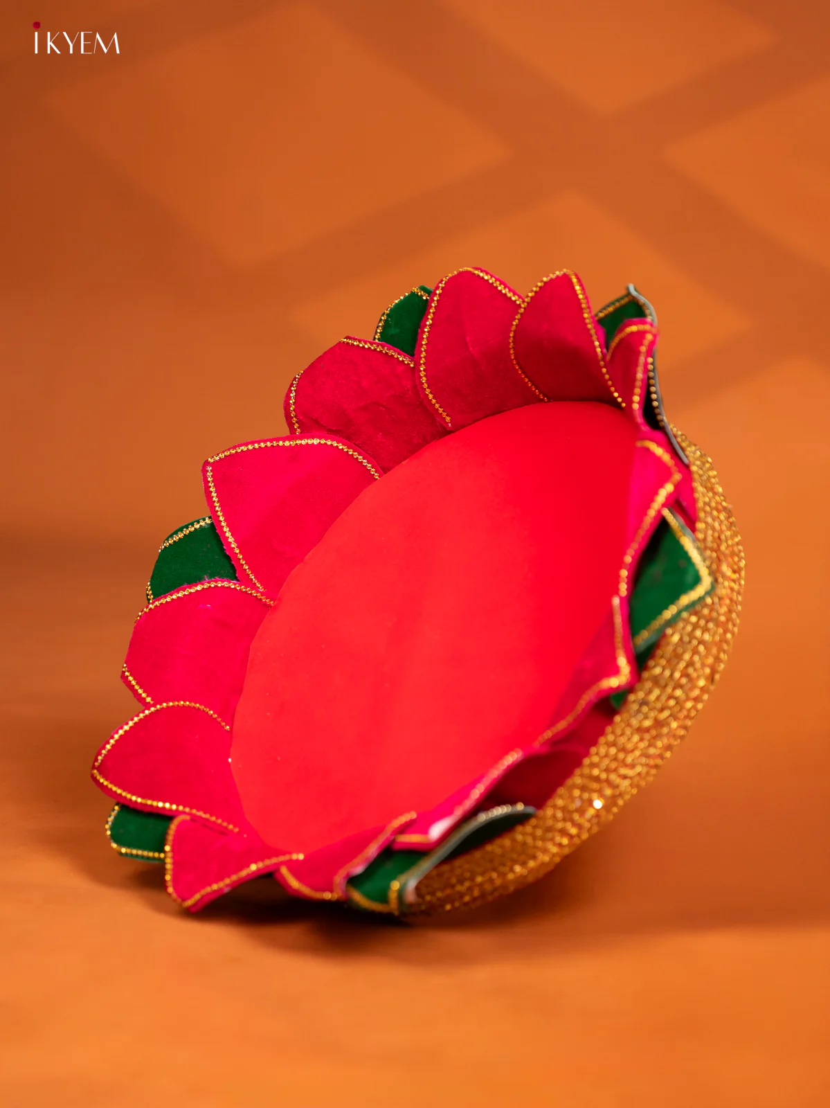 Velvel Lotus Base for Idol - Pink - 12 Inches - KF04176