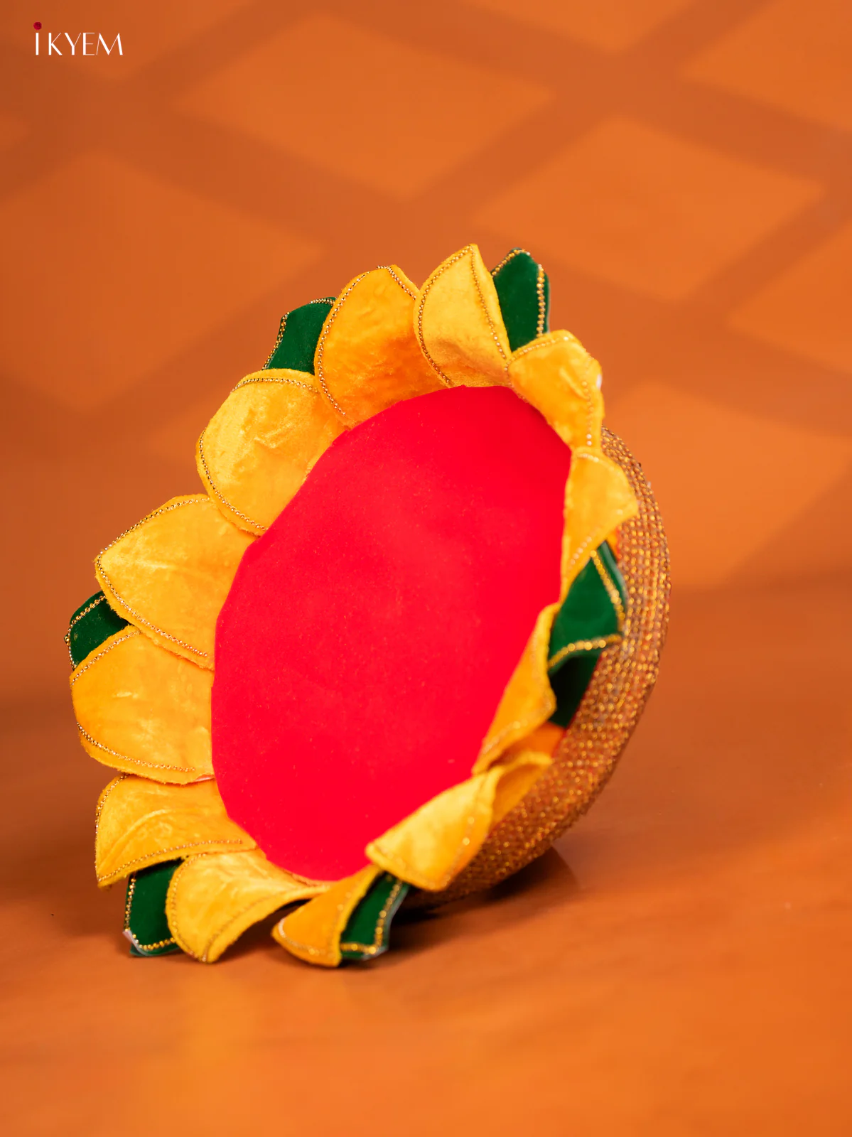 Velvel Lotus Base for Idol - Yellow - 12 Inches - KF04177