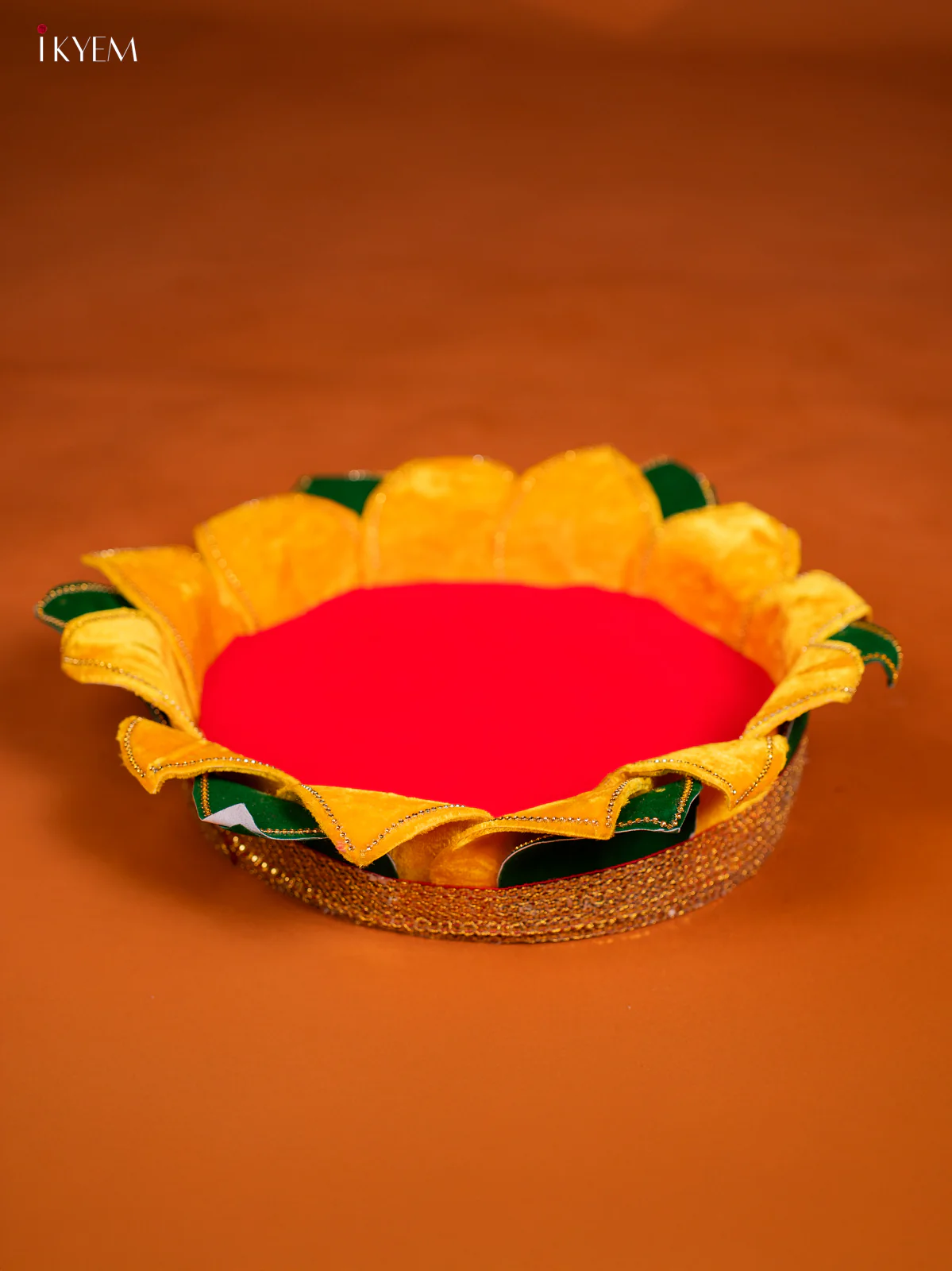 Velvel Lotus Base for Idol - Yellow - 12 Inches - KF04177 - Image 3
