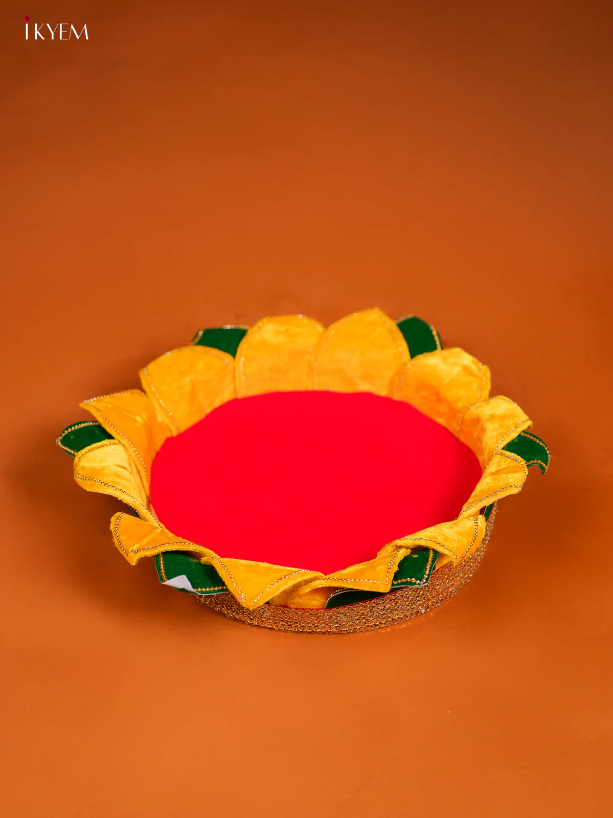 Velvel Lotus Base for Idol - Yellow - 12 Inches - KF04177 - Image 4