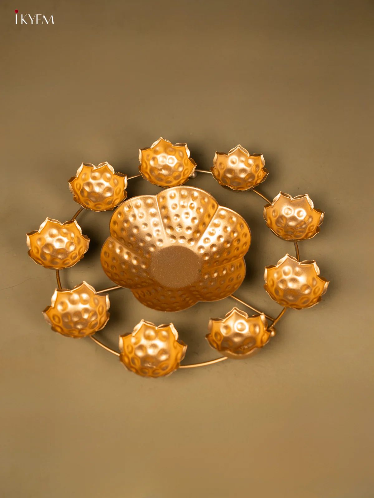Metal Rangoli urli