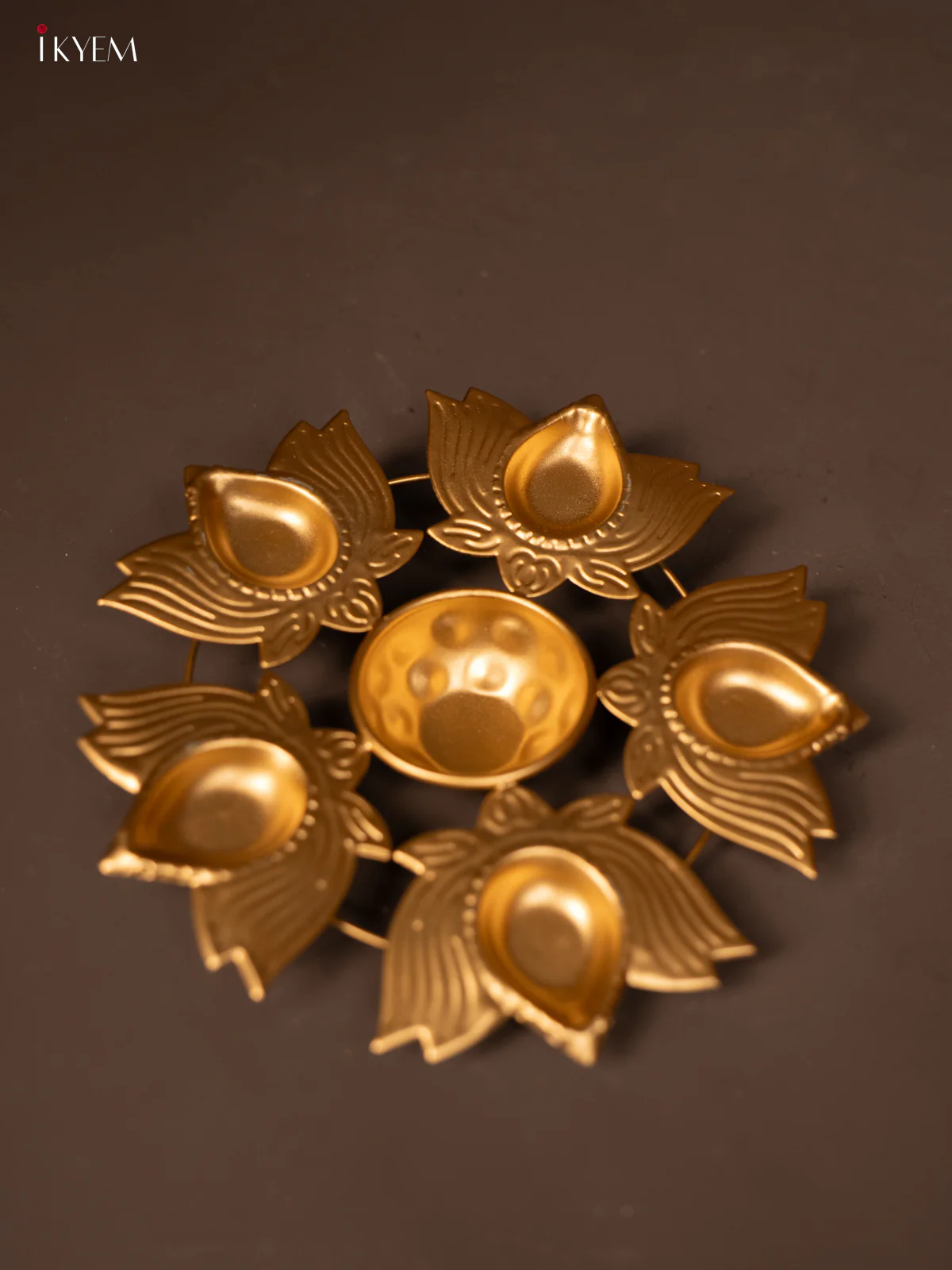 Metal Lotus Diya urli - (8x8) Inches - KF06134 - Image 2