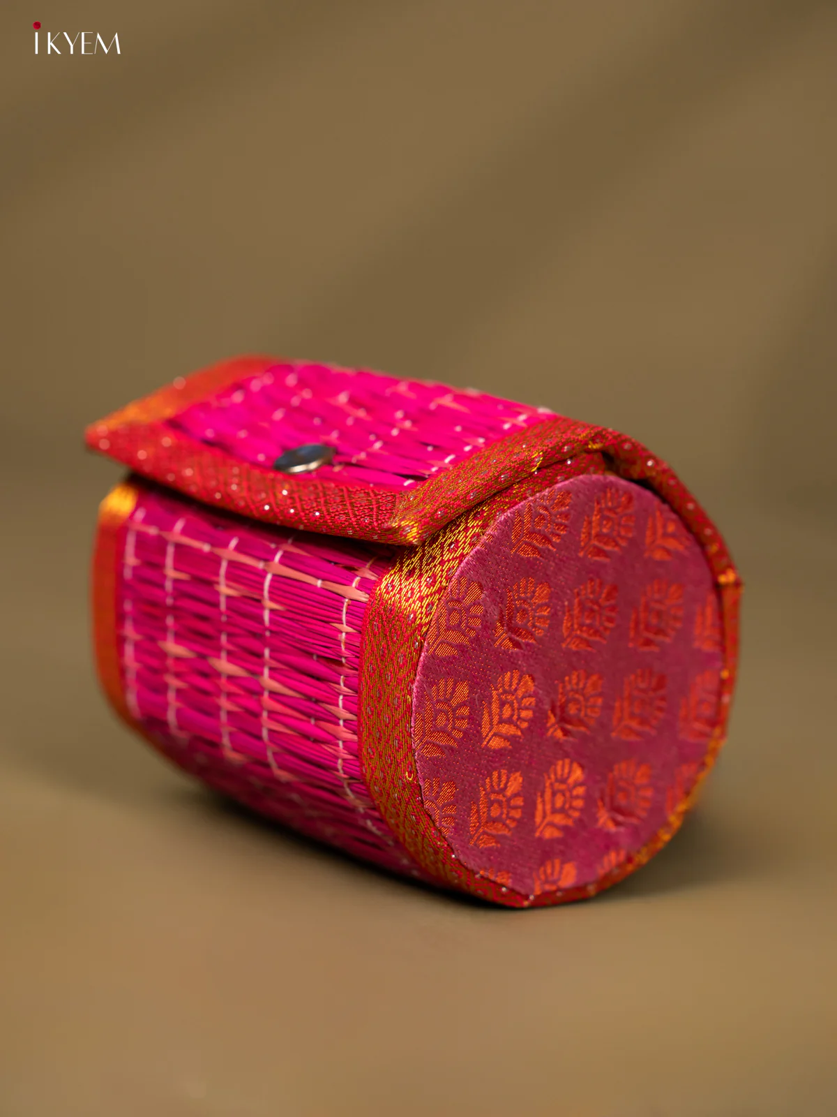 Pink Korai Bangle box with Zari Border - 4 Inch - KG01155 - Image 2