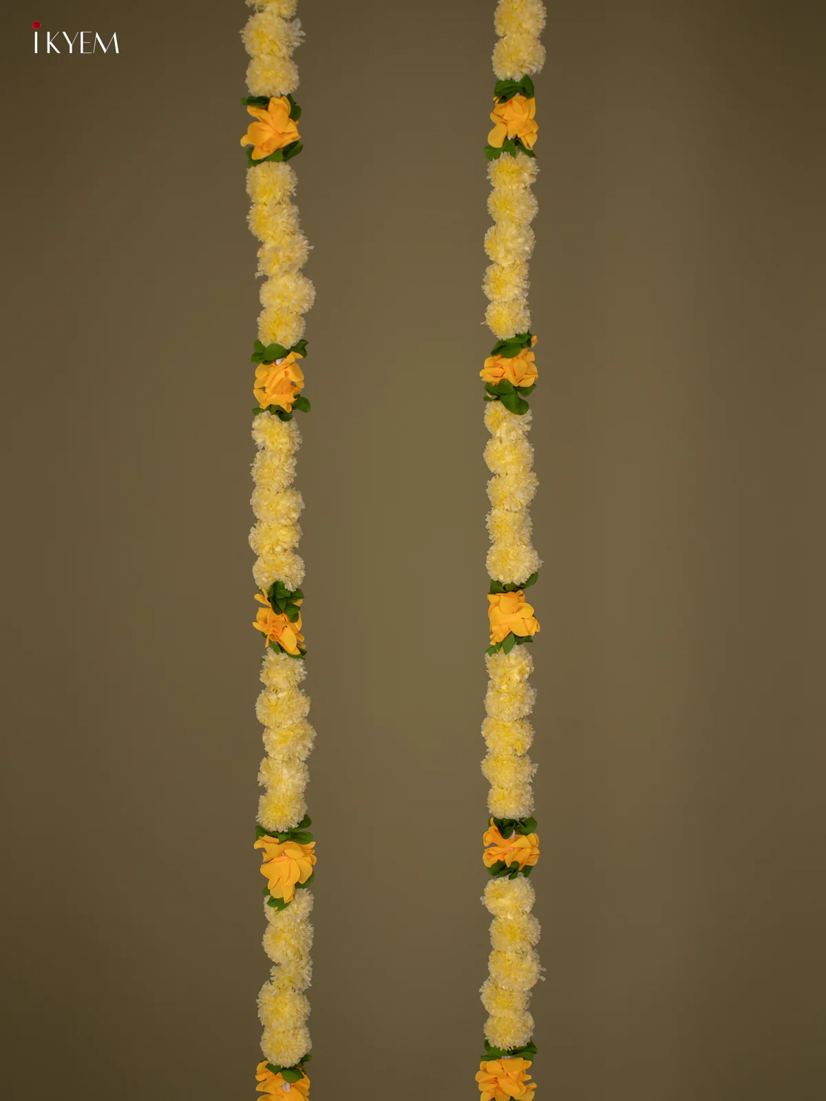Artificial flowers Toran - yellow with off-white - 58 Inch - KG04132 - Image 2