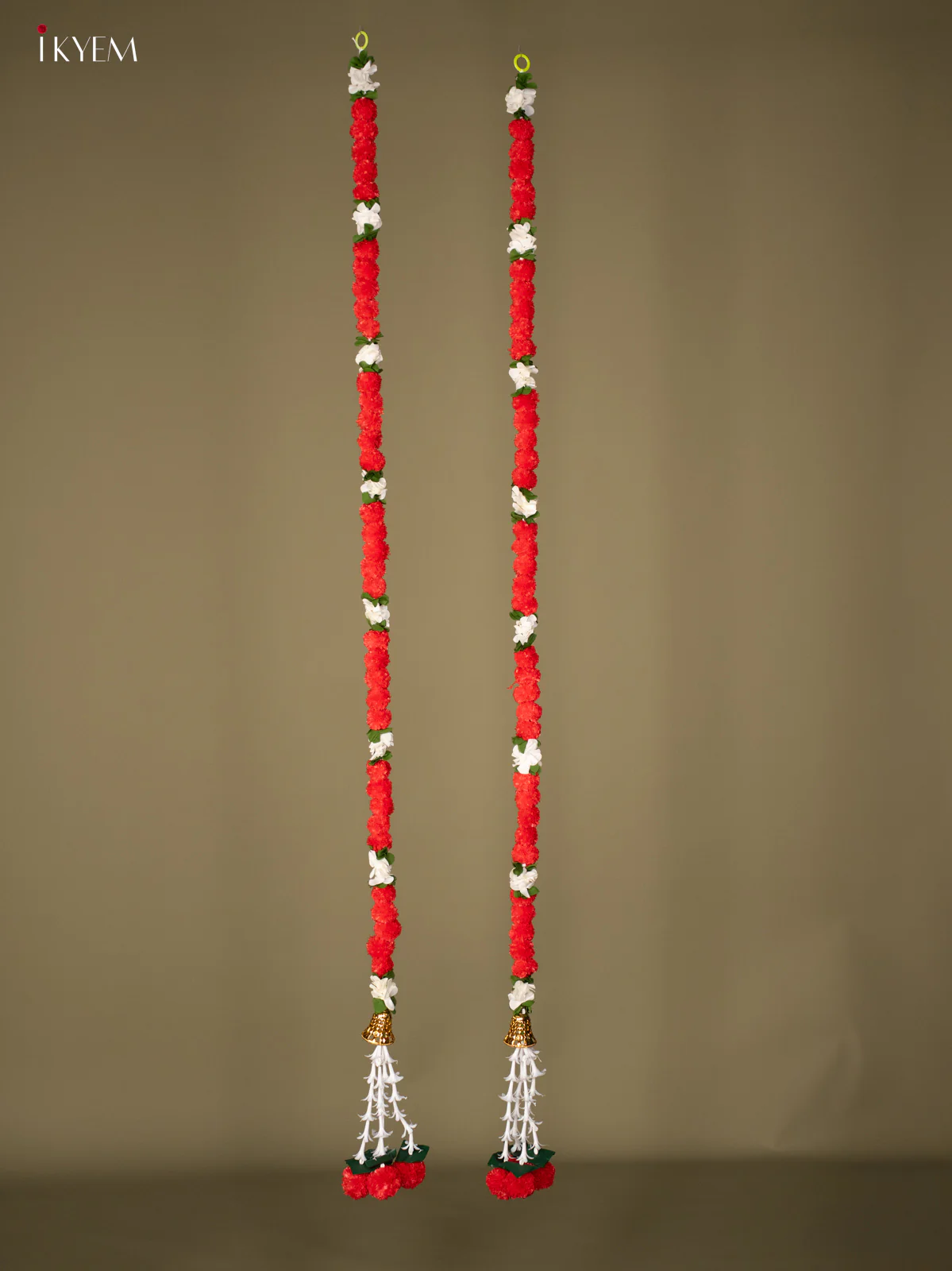 Artificial flowers Toran - red with white - 58 Inch - KG04134
