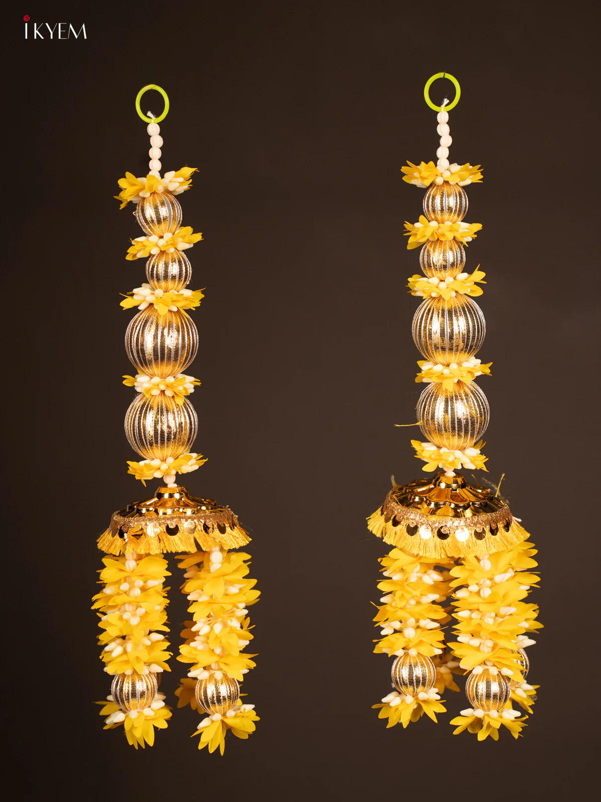 Arificial flowers Toran - yellow with white - 15 Inch - KG04154