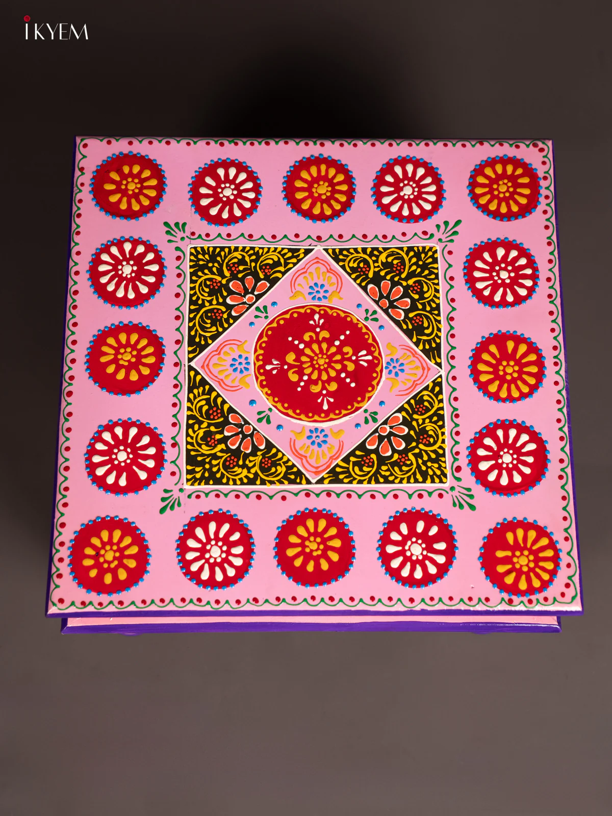 Wooden Hand Painted Manai/Bajot Stand - Baby Pink 12 inch - KG16122 - Image 3