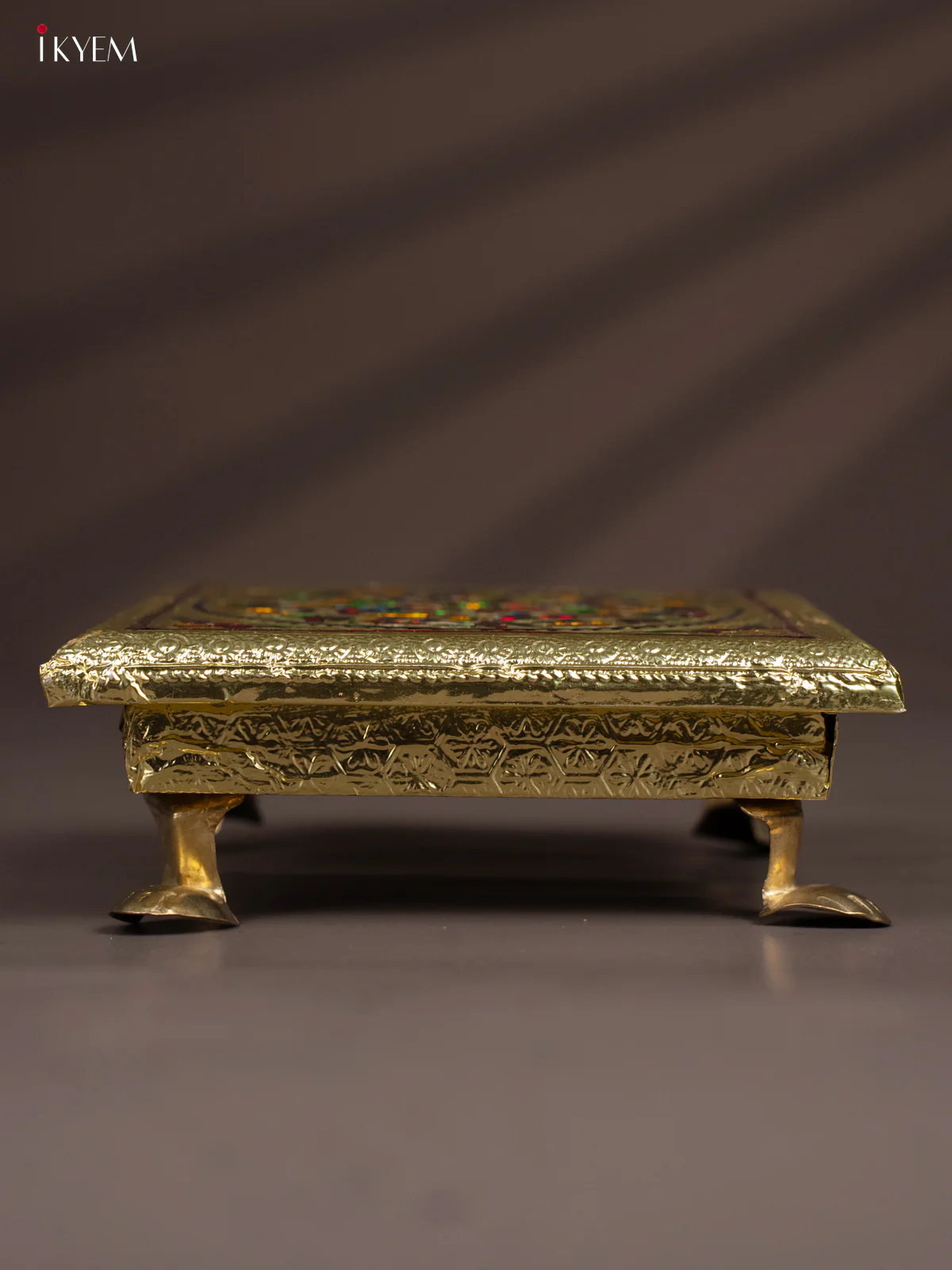 Floral Design Gold Oxidised Meenakari Manai - (4×4) Inch - KG21111 - Image 3