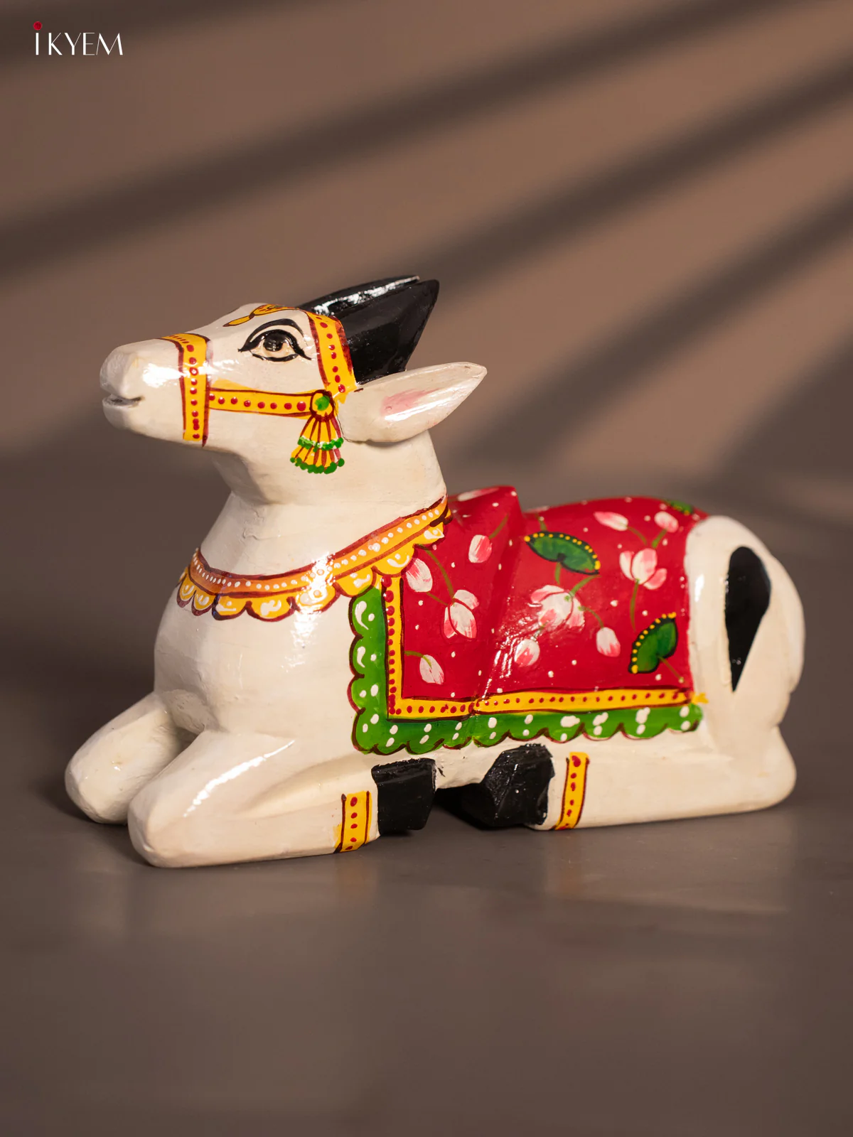 Wooden Craved Nandhi - White - Image 3