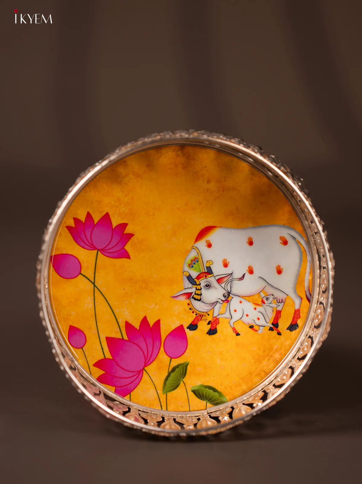 Digital Printed German Silver Tray - Cow & calf yellow - 6 inch - KG23151 - Image 2