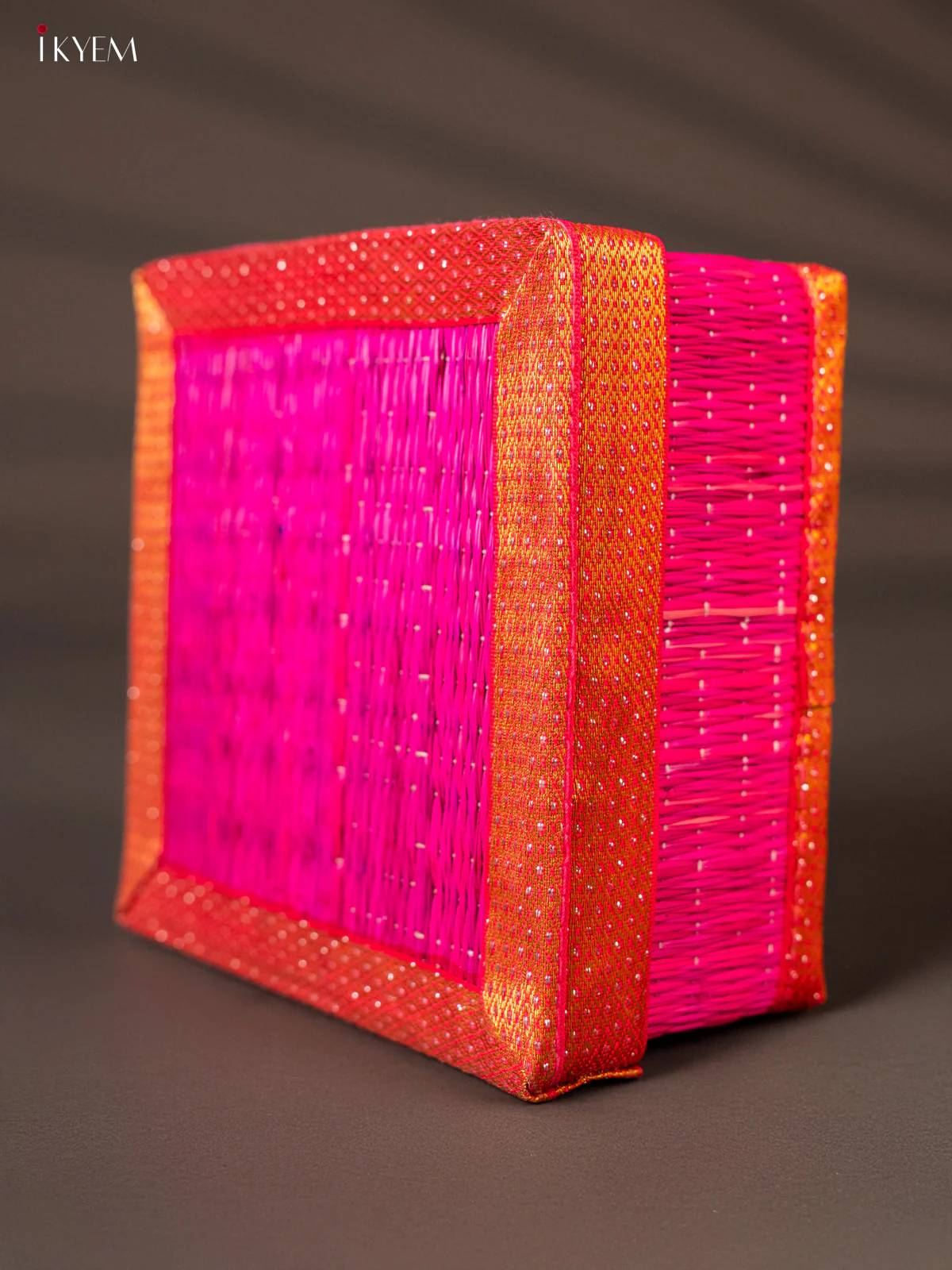 Square Korai Box with Zari borders - Pink - KH01125 - Image 4