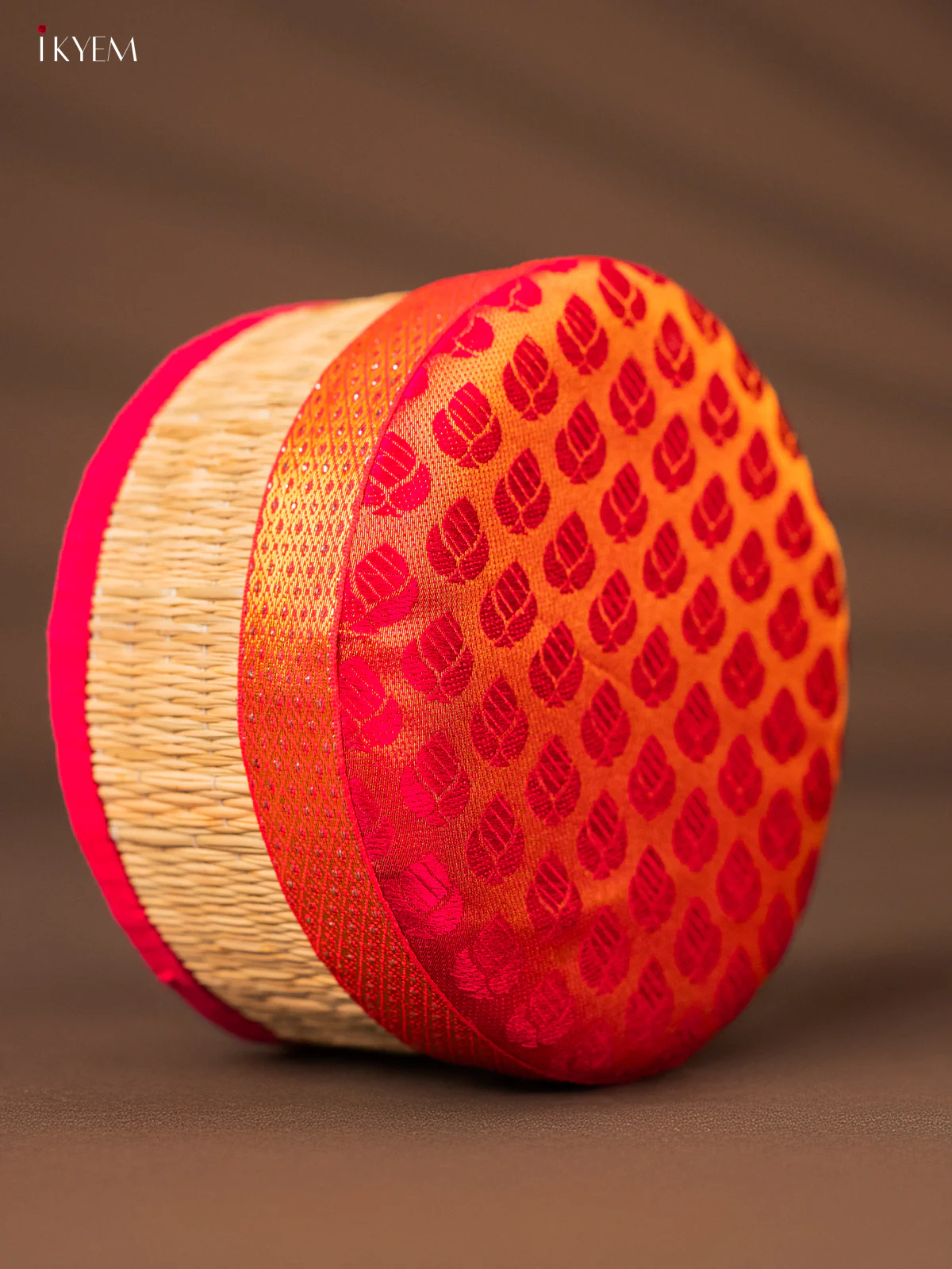 Round Korai Box with Banarasi Fabric Top - Pink - KH01137 - Image 3