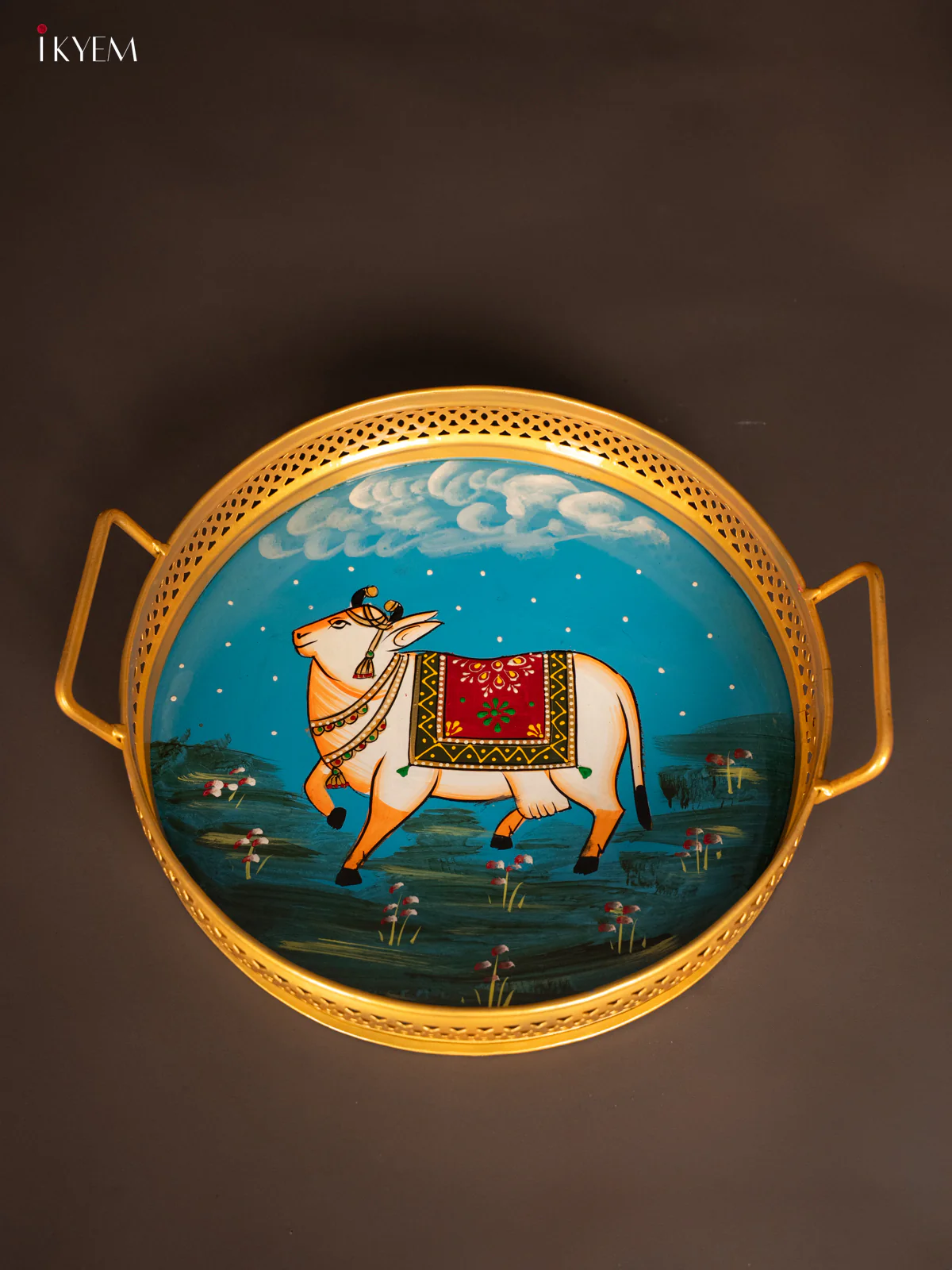 Cow Hand Painted Iron Round Tray - Sky Blue - (12x 12) Inch - KH12129 - Image 3