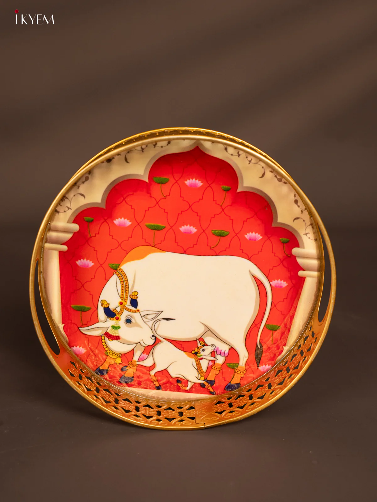 Digital printed Round Metal Tray Cow & Calf - Red - 8 Inches - KH13112