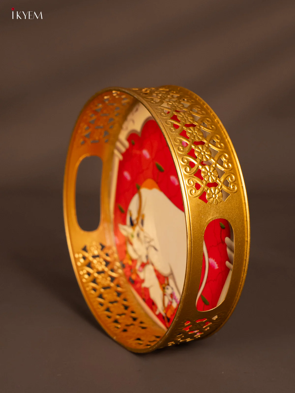 Digital printed Round Metal Tray Cow & Calf - Red - 8 Inches - KH13112 - Image 4