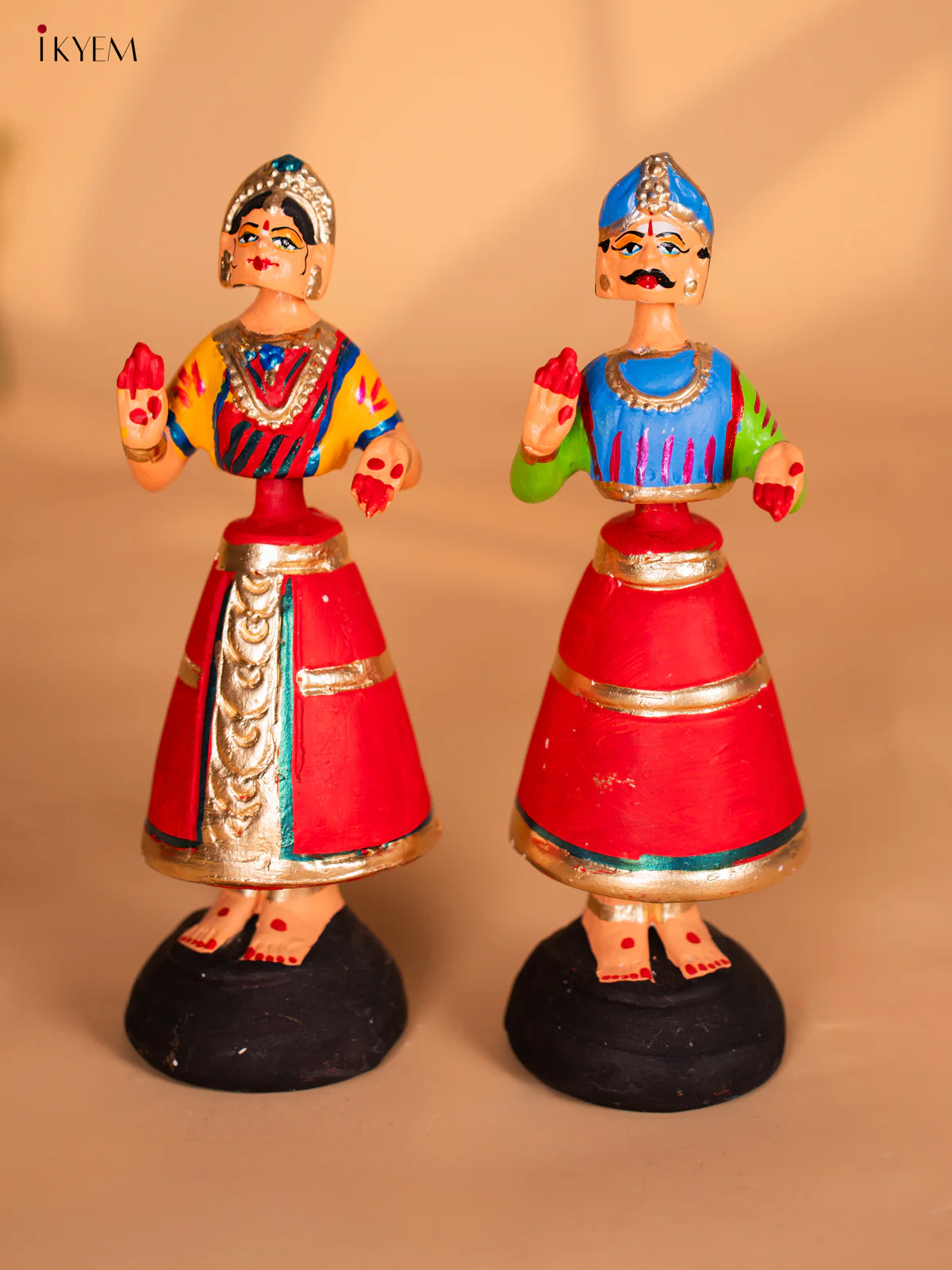 Thanjavur Dancing Doll - Couples - 9 Inches- Red & Blue - KH13124