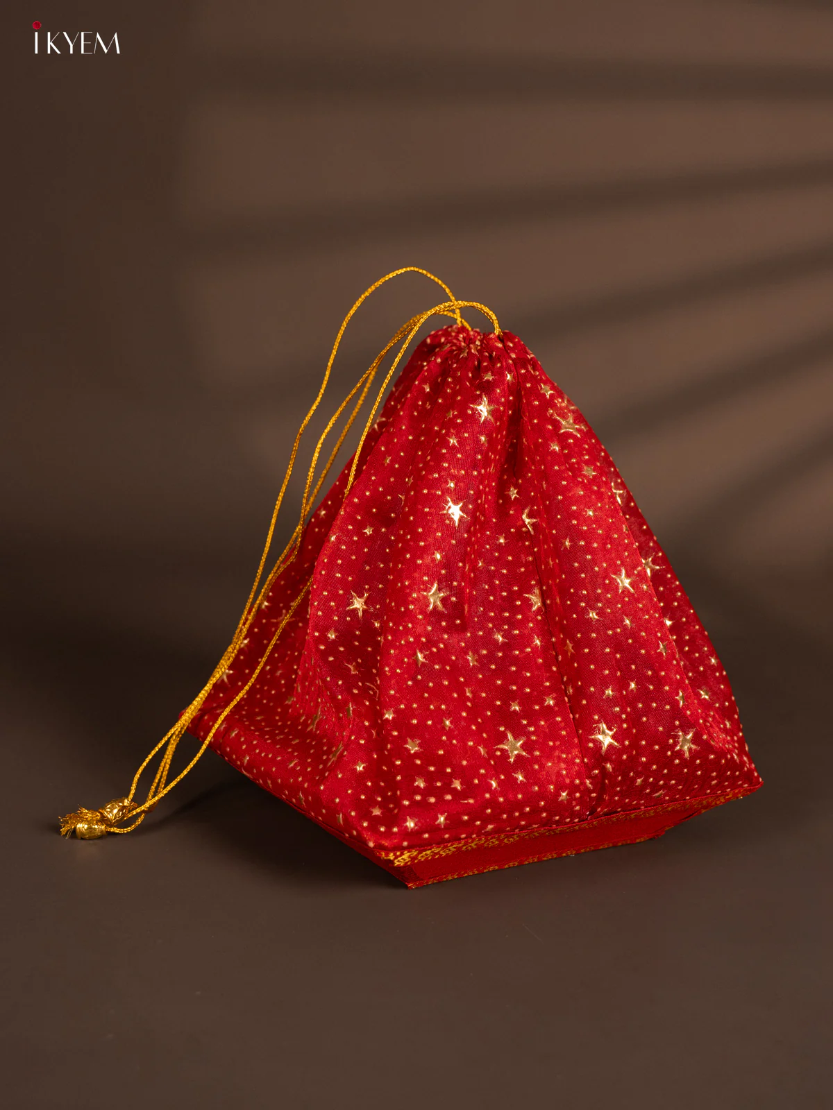 Korai Stackable tray with Net Potli - Red - KH14149 - Image 3