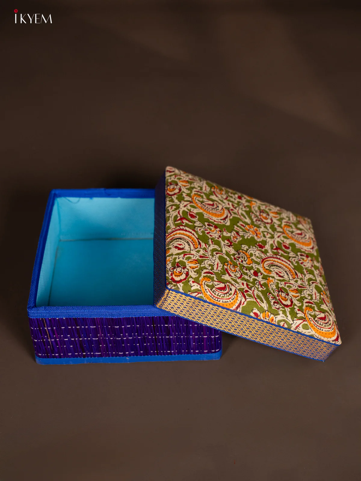 Korai Kalamkari square box - Blue with Green - KH14150