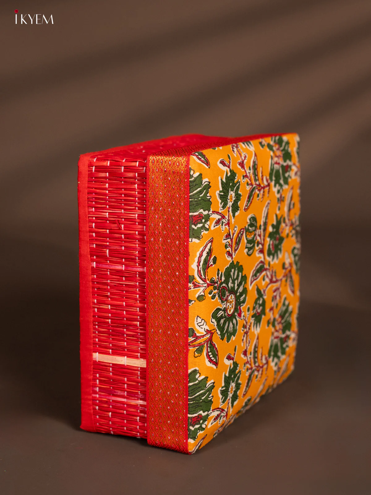 Korai Kalamkari square box - Red - 8*8 Inches - KH14164 - Image 4