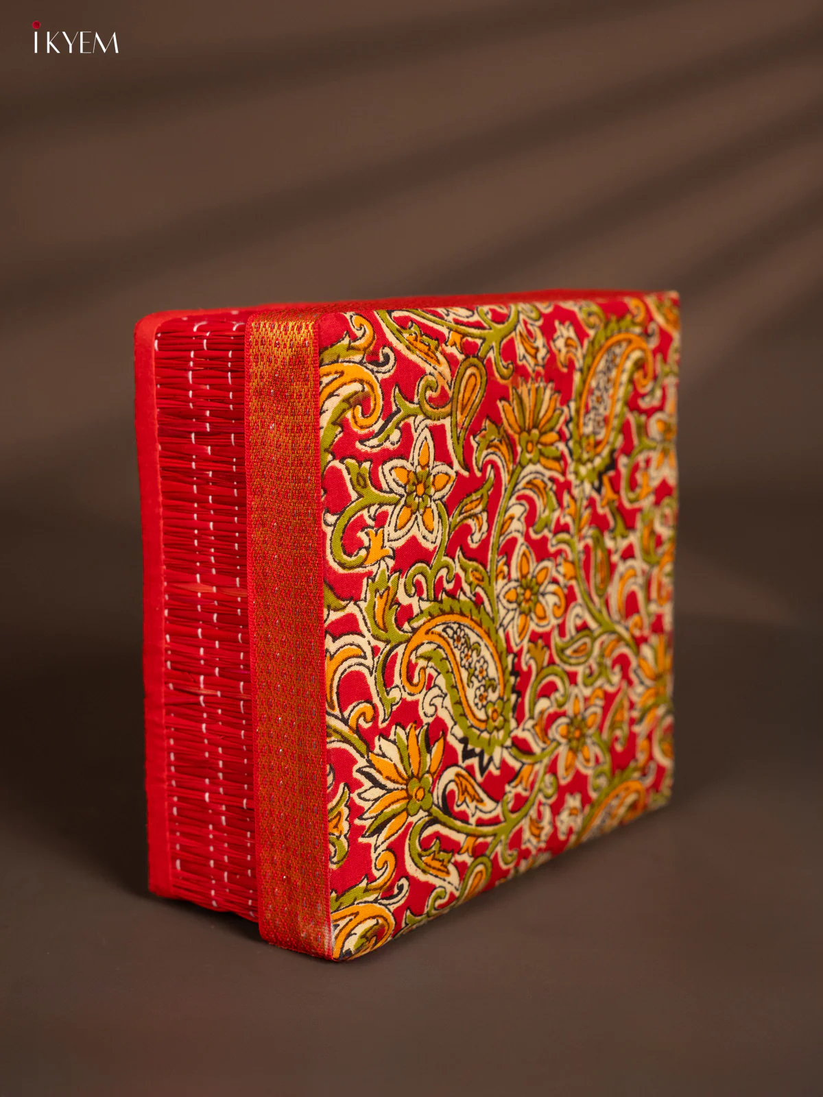 Korai Kalamkari square box - Red - 8*8 Inches - KH14169 - Image 4