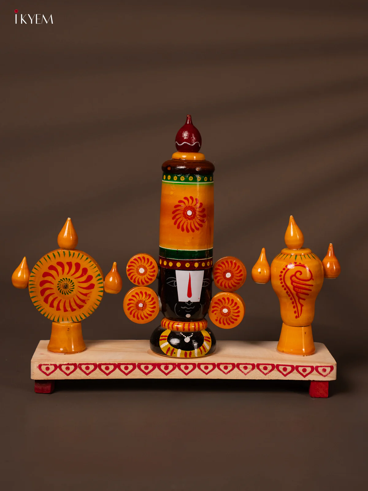 Wooden Kondapalli Hand Painted Lord Balaji Face with Sangu Chakra - KH18137