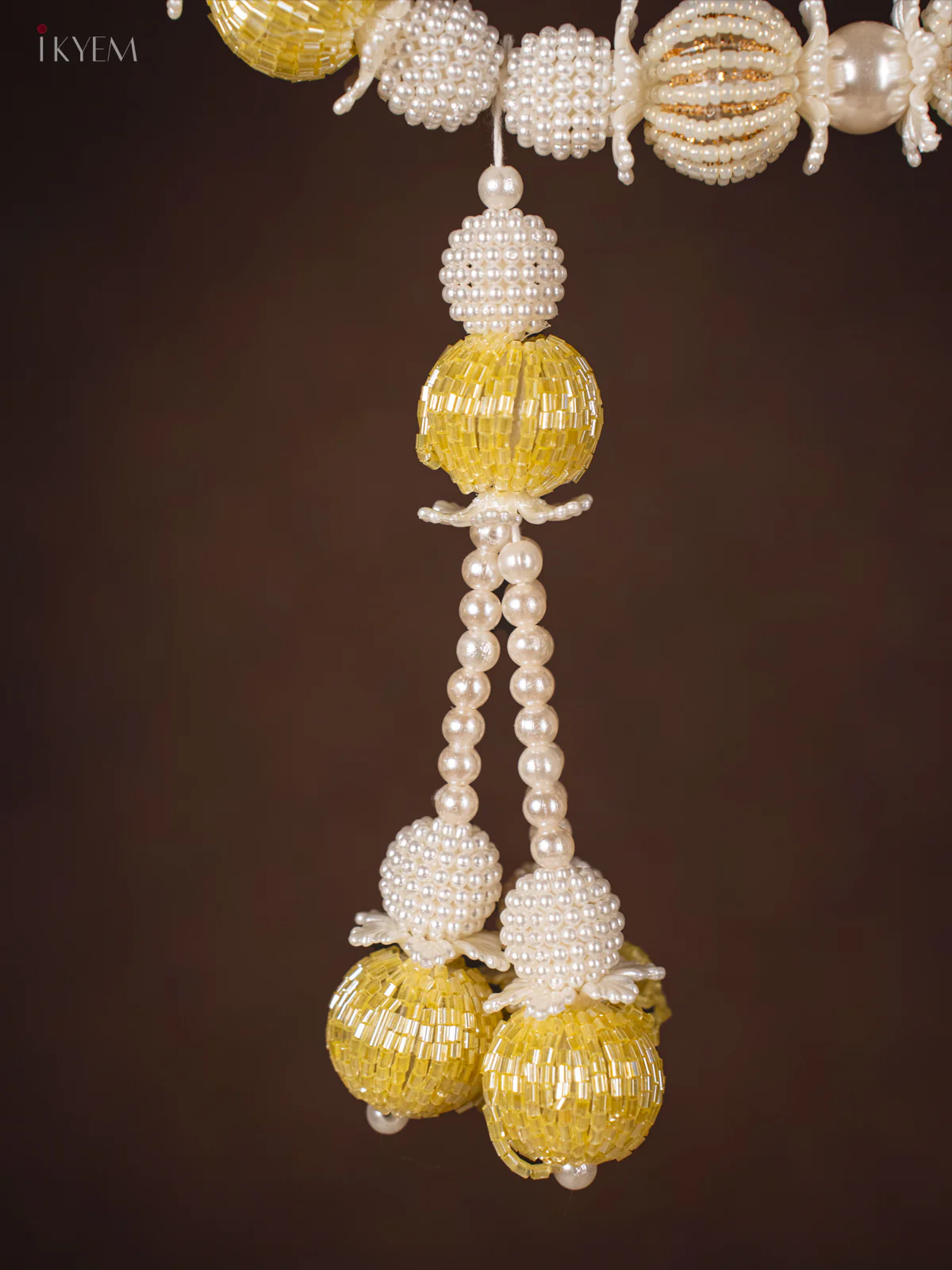 Artificial flowers Toran - White & Yellow - KH21237 - Image 2