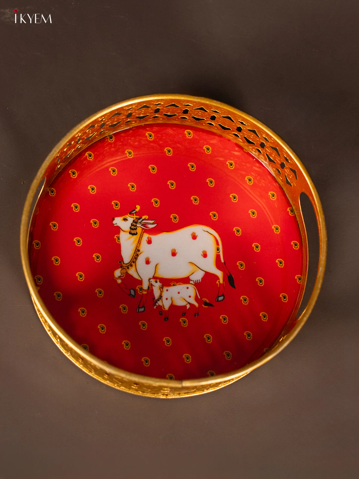 Digital printed Round Metal Tray Cow & Calf - Red- 6 Inches - KH22126 - Image 3