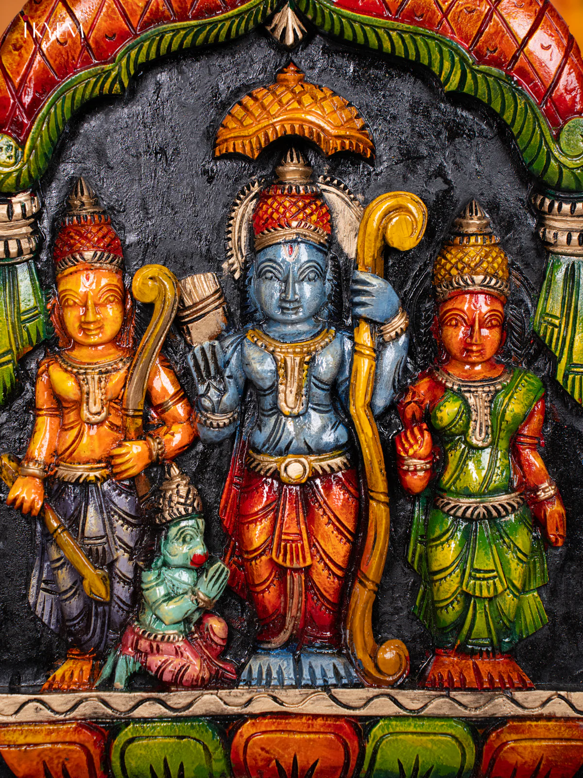 Wooden Hand Carved Painted Ramar Dharbar with Gopuram - KH30114 - Image 2