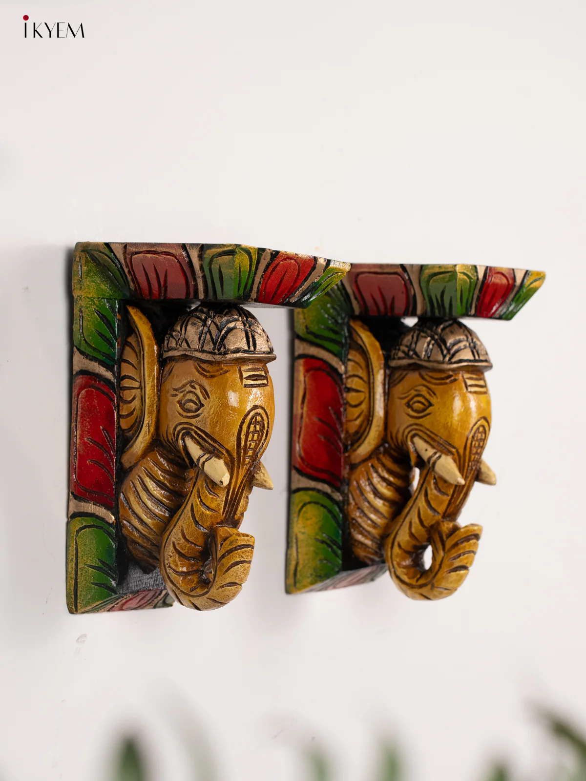 Wooden Hand Carved Painted Elephant Wall Bracket - KH30118 - Image 2
